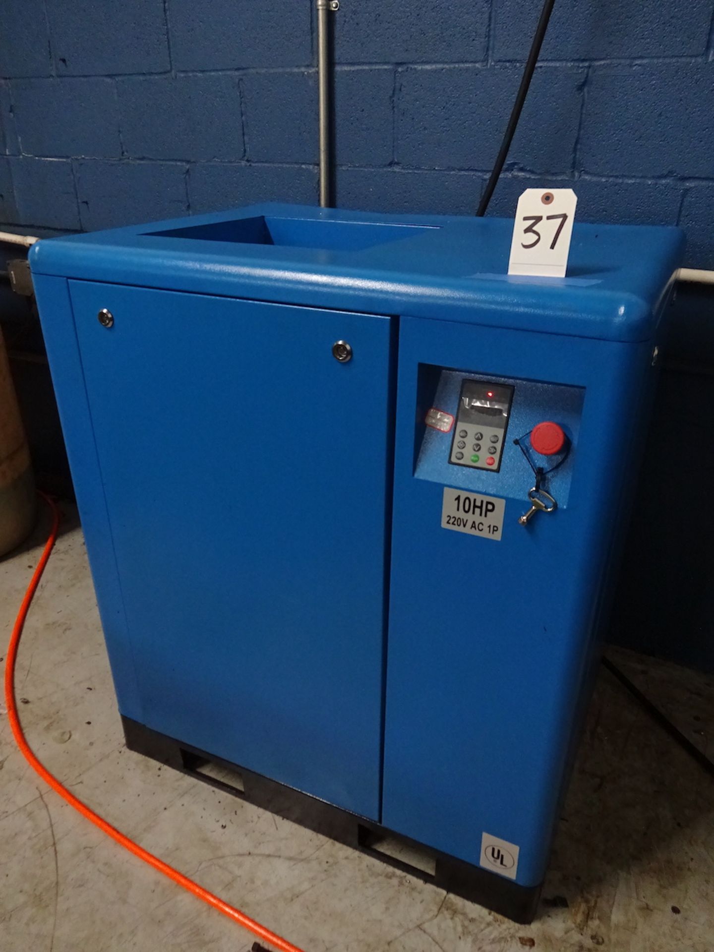 U.S. Air Compressor 10 HP Model US10D1 Screw Type Air Compressor, S/N 193208 (2018), 100 PSI Working