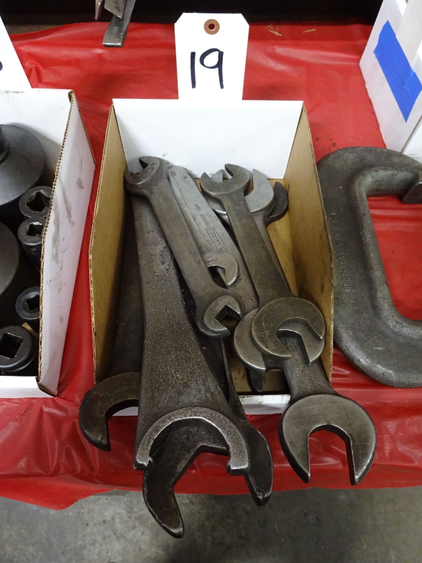 LOT: Assorted Open End Wrenches