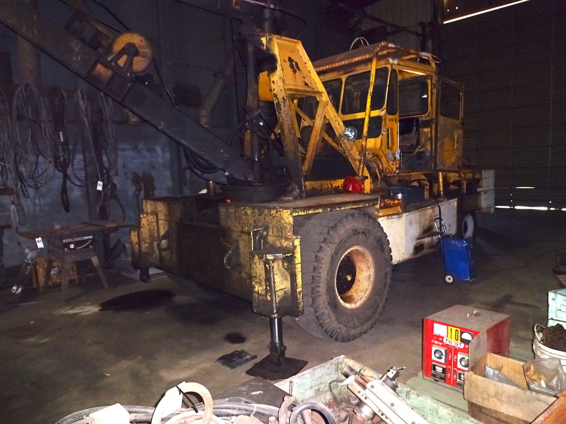 Silent Hoist 30,000 lb. Model AZH15 Mobile Crane, S/N 19480