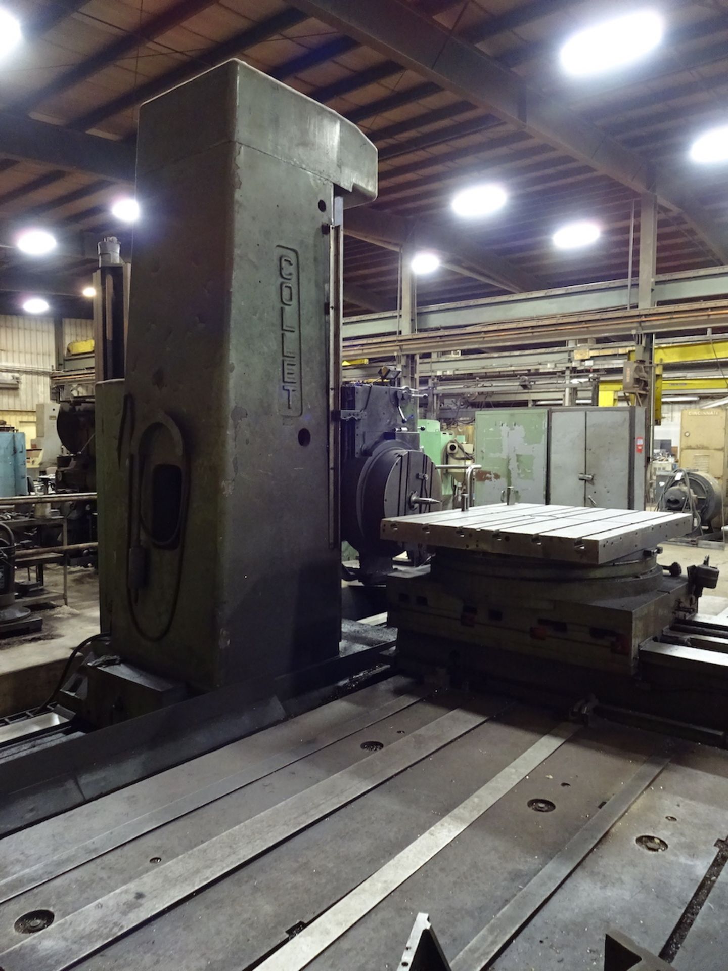 Collet & Englehard 4 in. (approx.) Horizontal Floor Type Boring Mill, S/N N/A, Sony 2-Axis Digital - Image 10 of 13