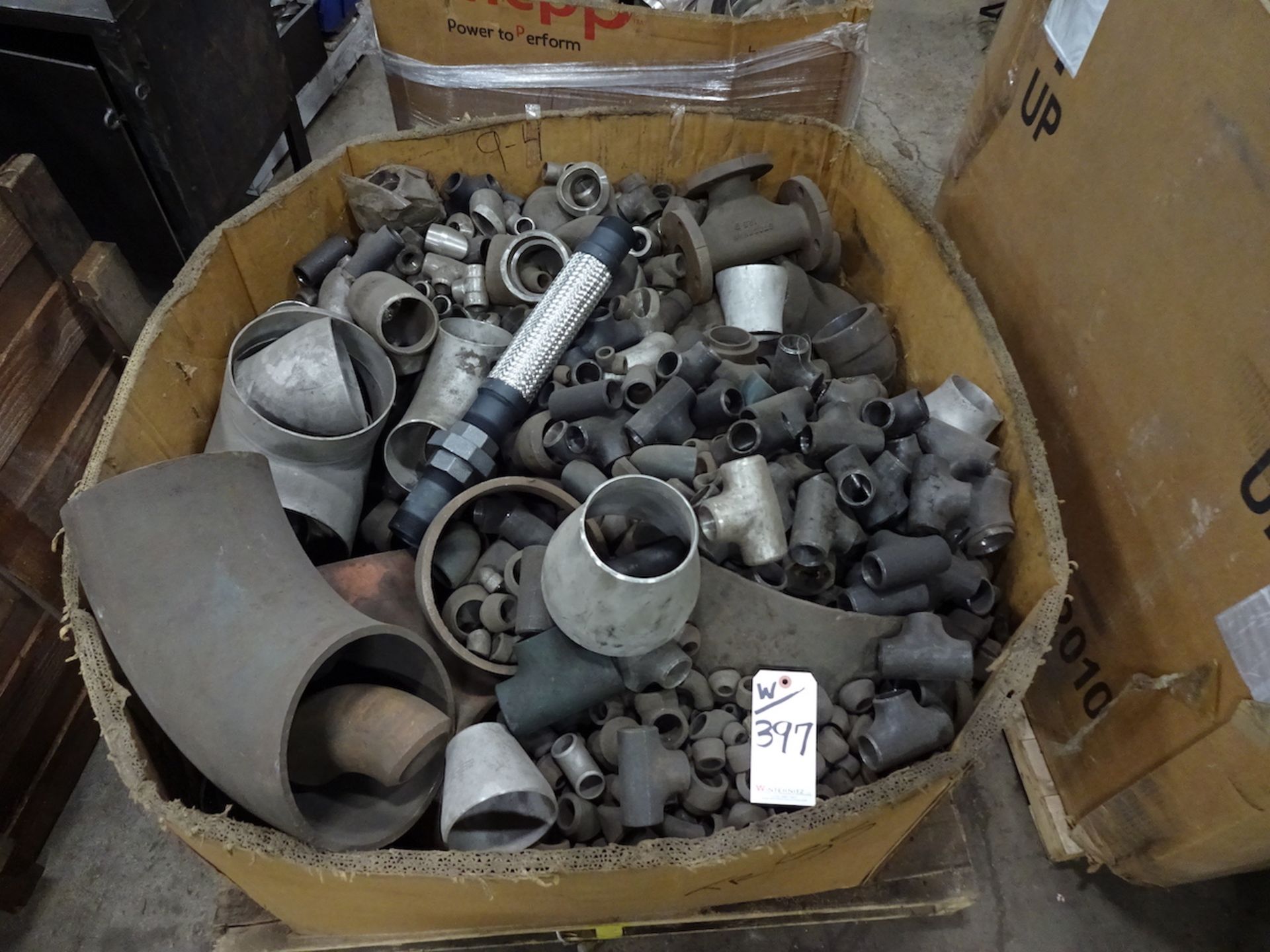 LOT: Assorted Fittings, etc. on (1) Skid - Image 2 of 3