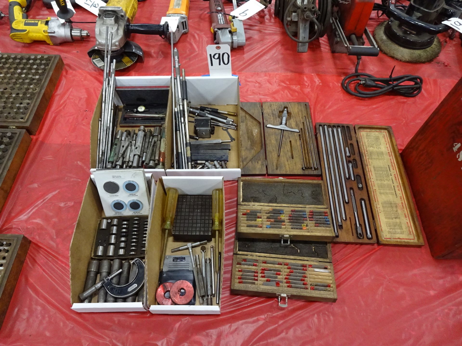 LOT: Assorted Inspection Equipment