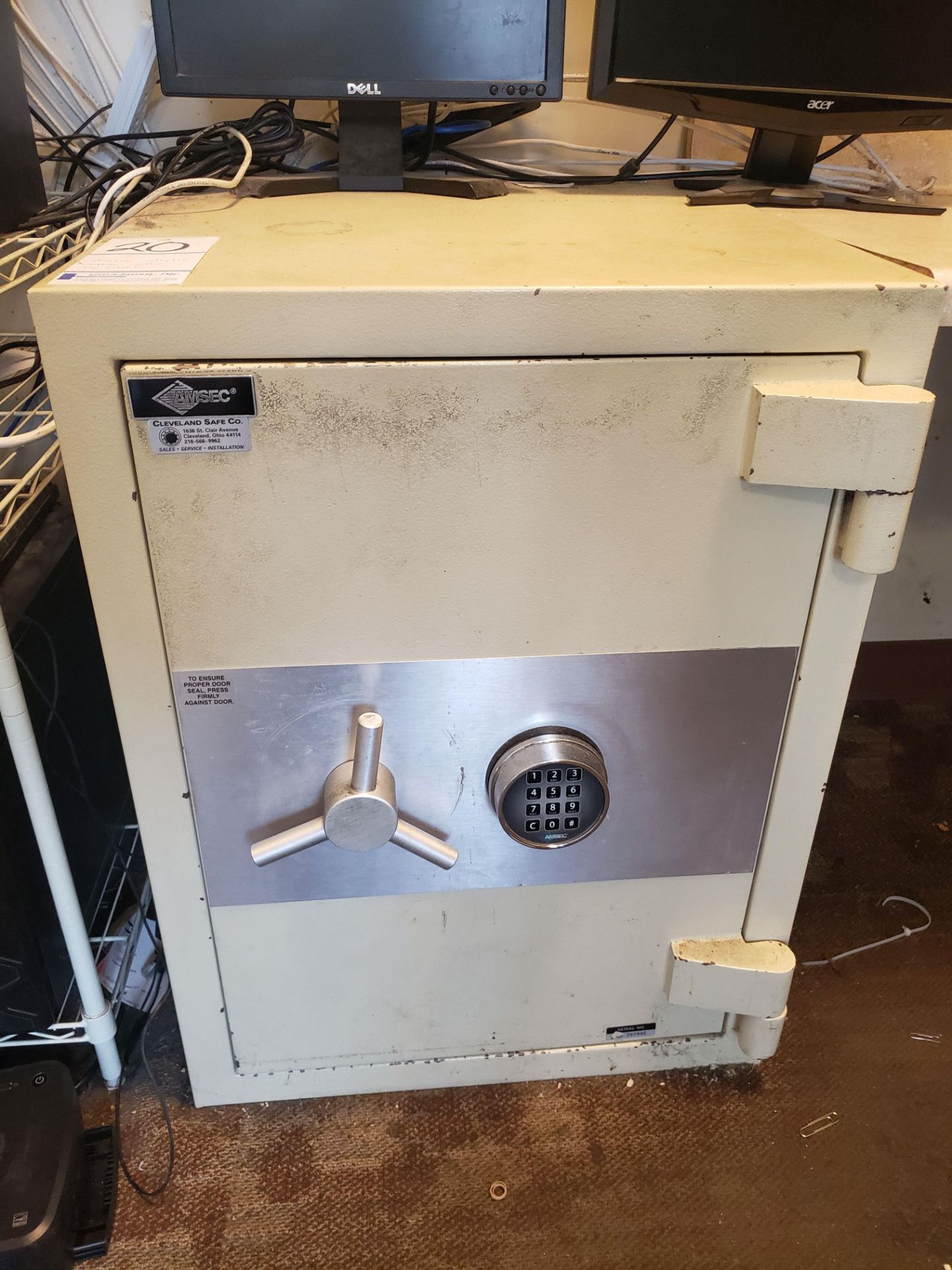 AMSEC ELECTRIC COMBINATION SAFE WITH COMBO