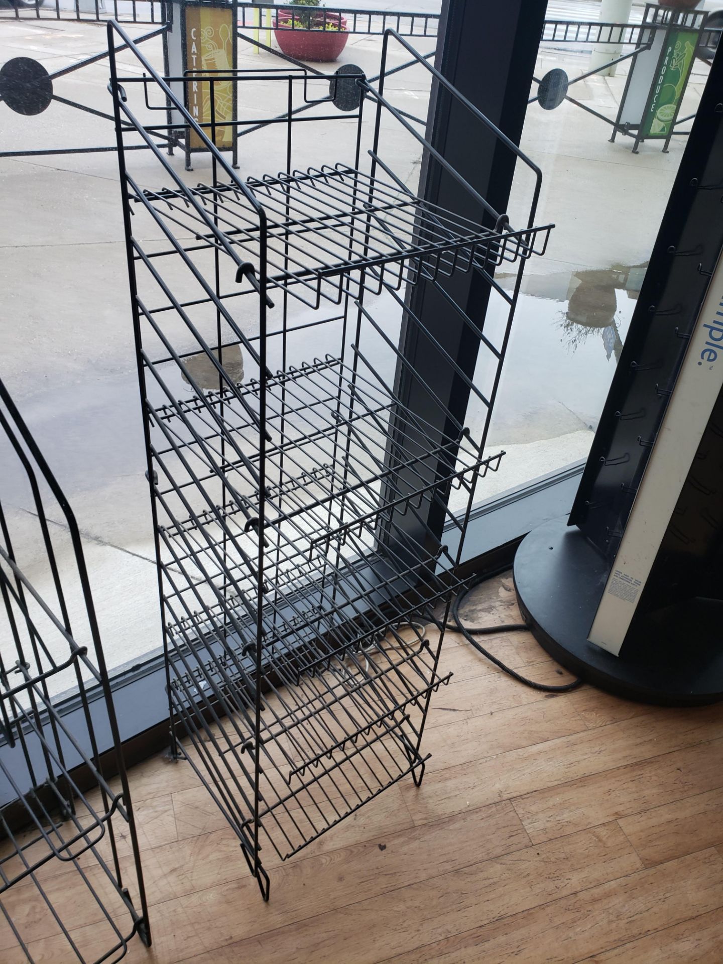 ASSORTED WIRE RACKS - Image 5 of 6