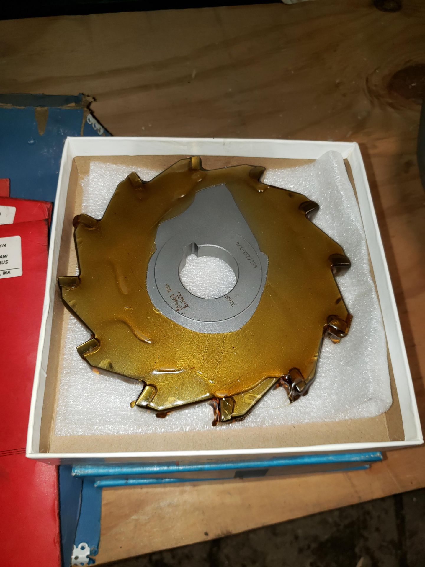 LOT OF ASSORTED SIZE SIDE CHIP SAW BLADES - Image 3 of 6