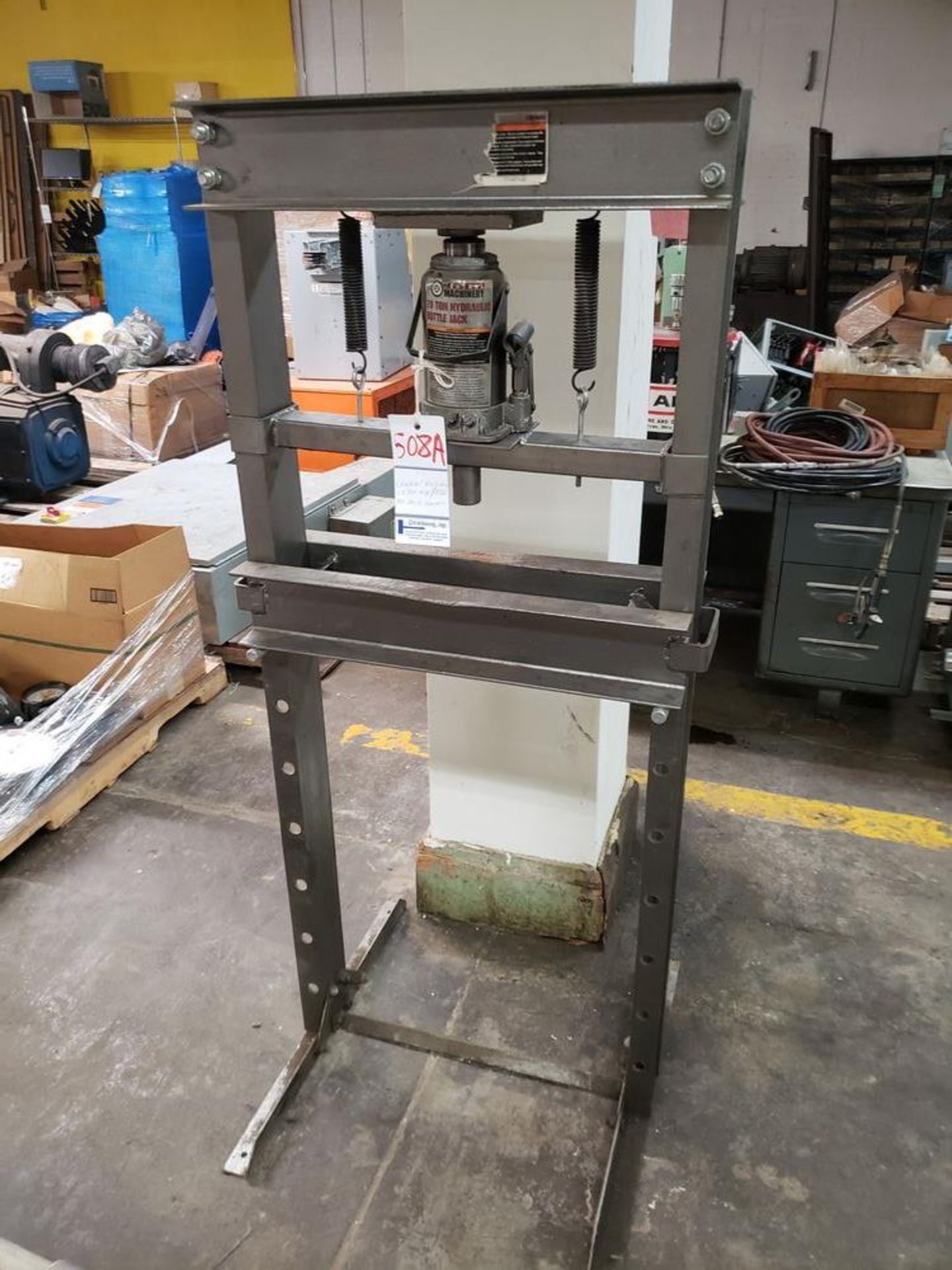 CENTRAL MACHINERY 20 TON HYDRAULIC PRESS - NO JACK HANDLE