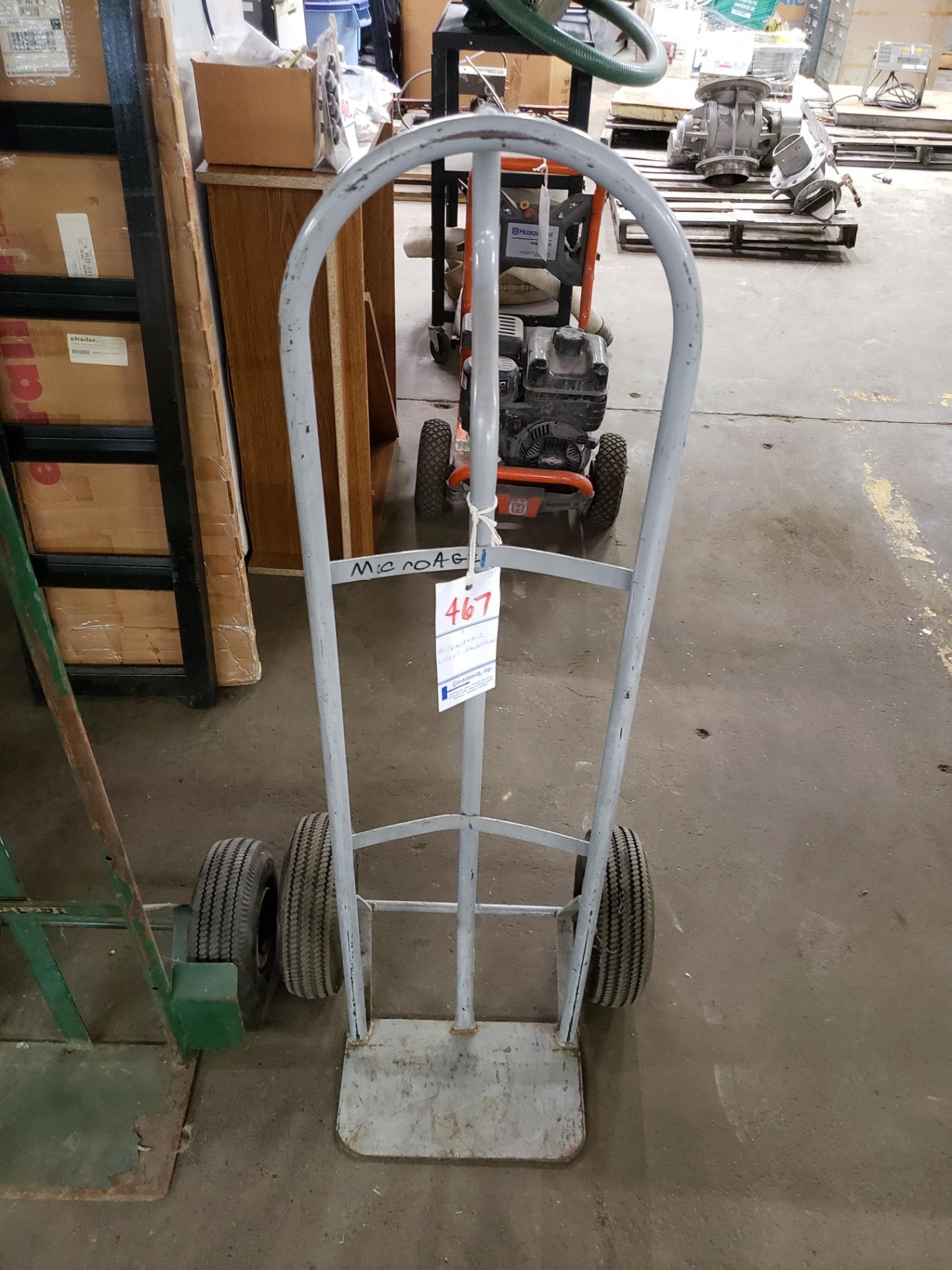 MILWAUKEE TWO WHEEL HAND TRUCK