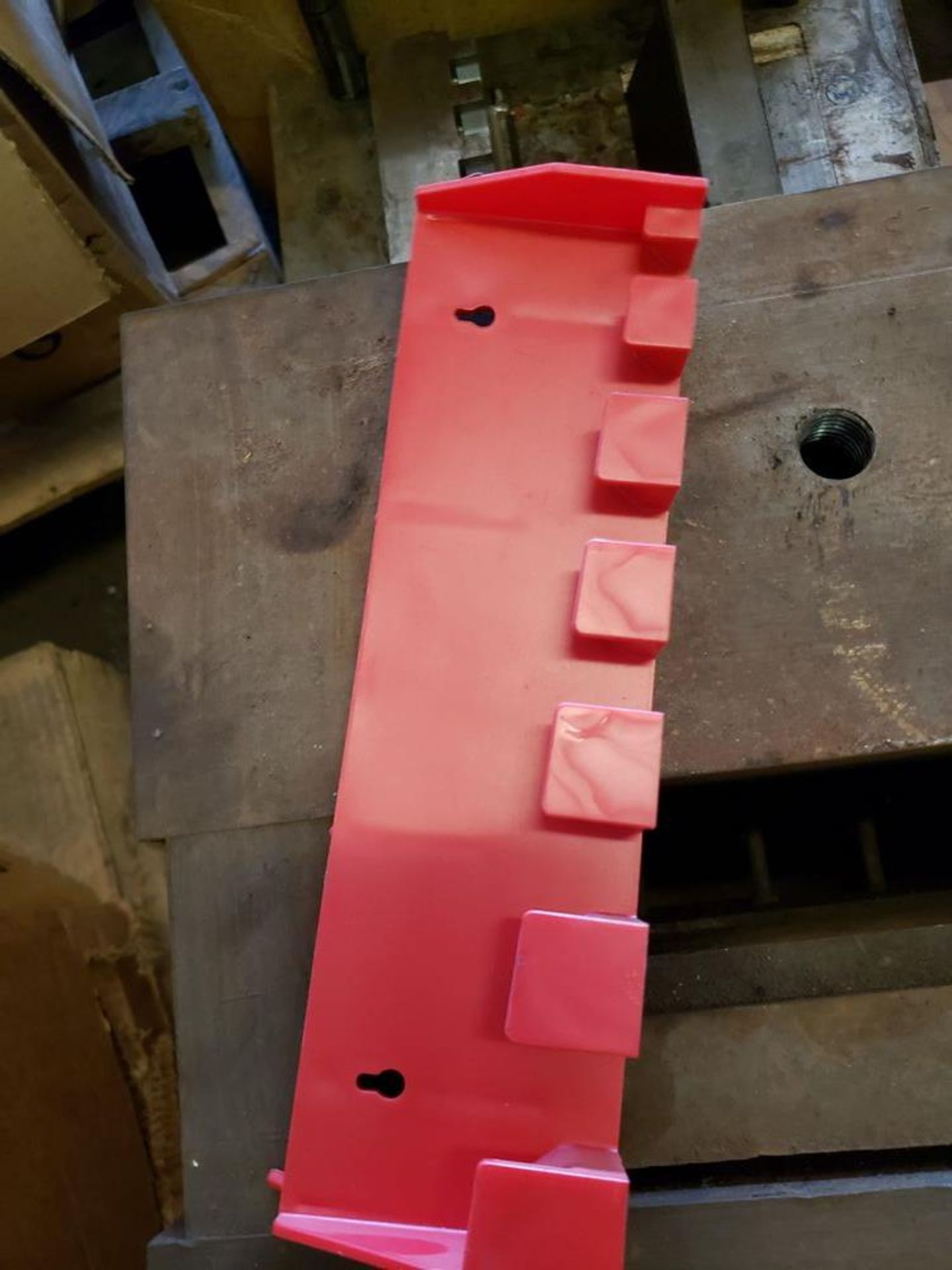 SKID OF 5 MOLDS FOR PEG BOARD HOLDERS / TOOL HOLDERS - Image 2 of 7