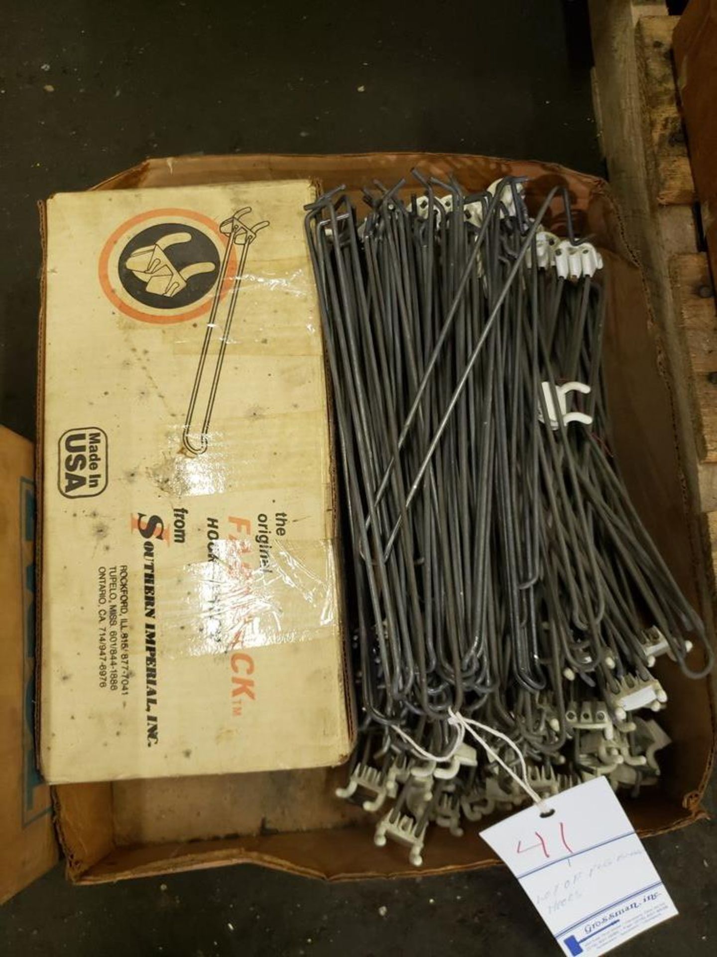 LOT OF PEG BOARD HOOKS