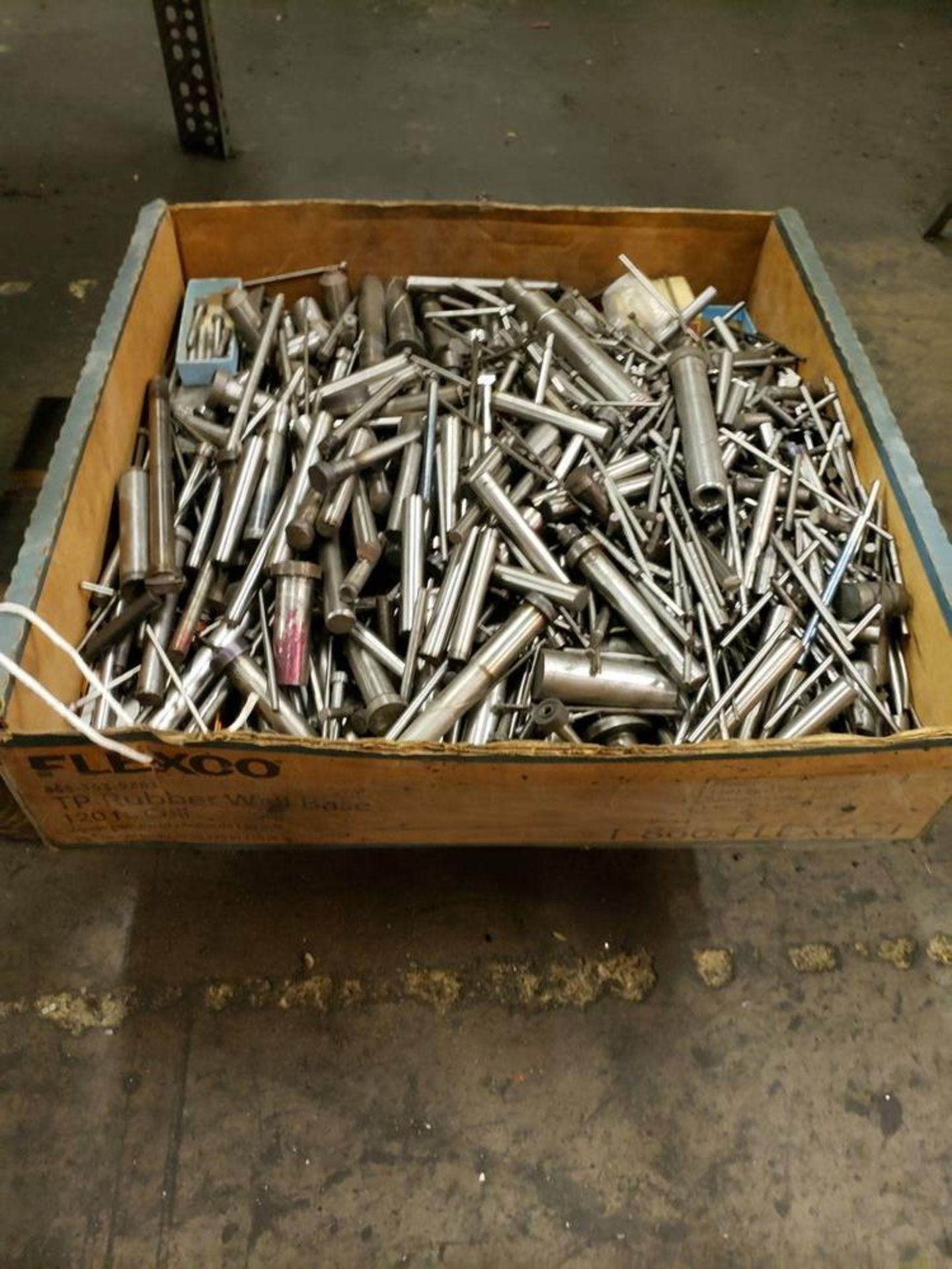 BOX OF EJECTOR PINS