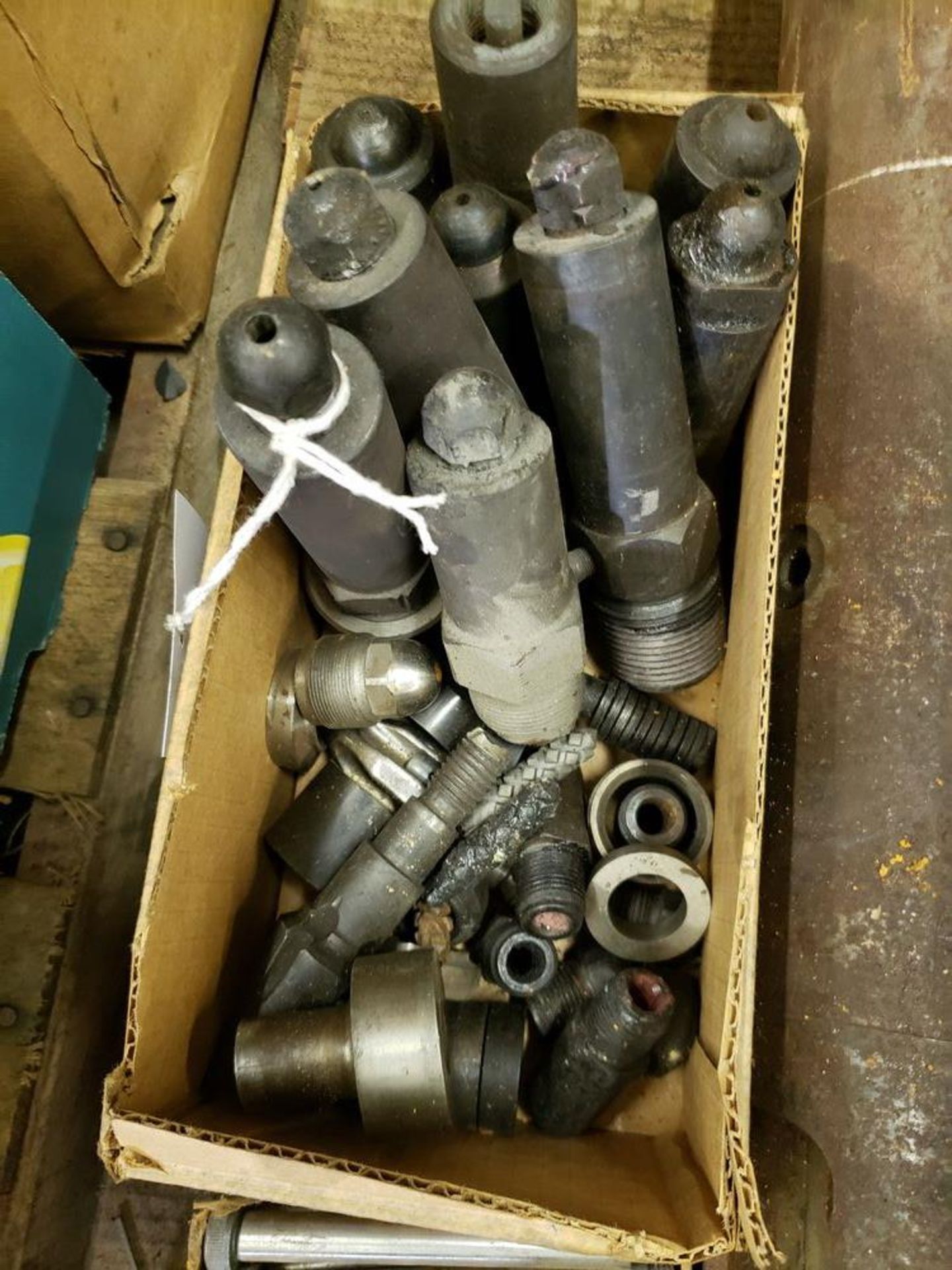 LOT OF ASSORTED BARRELS, SCREWS, NOZZLES AND MISC FOR CINCINATTI AND VAN DORN - Image 2 of 5