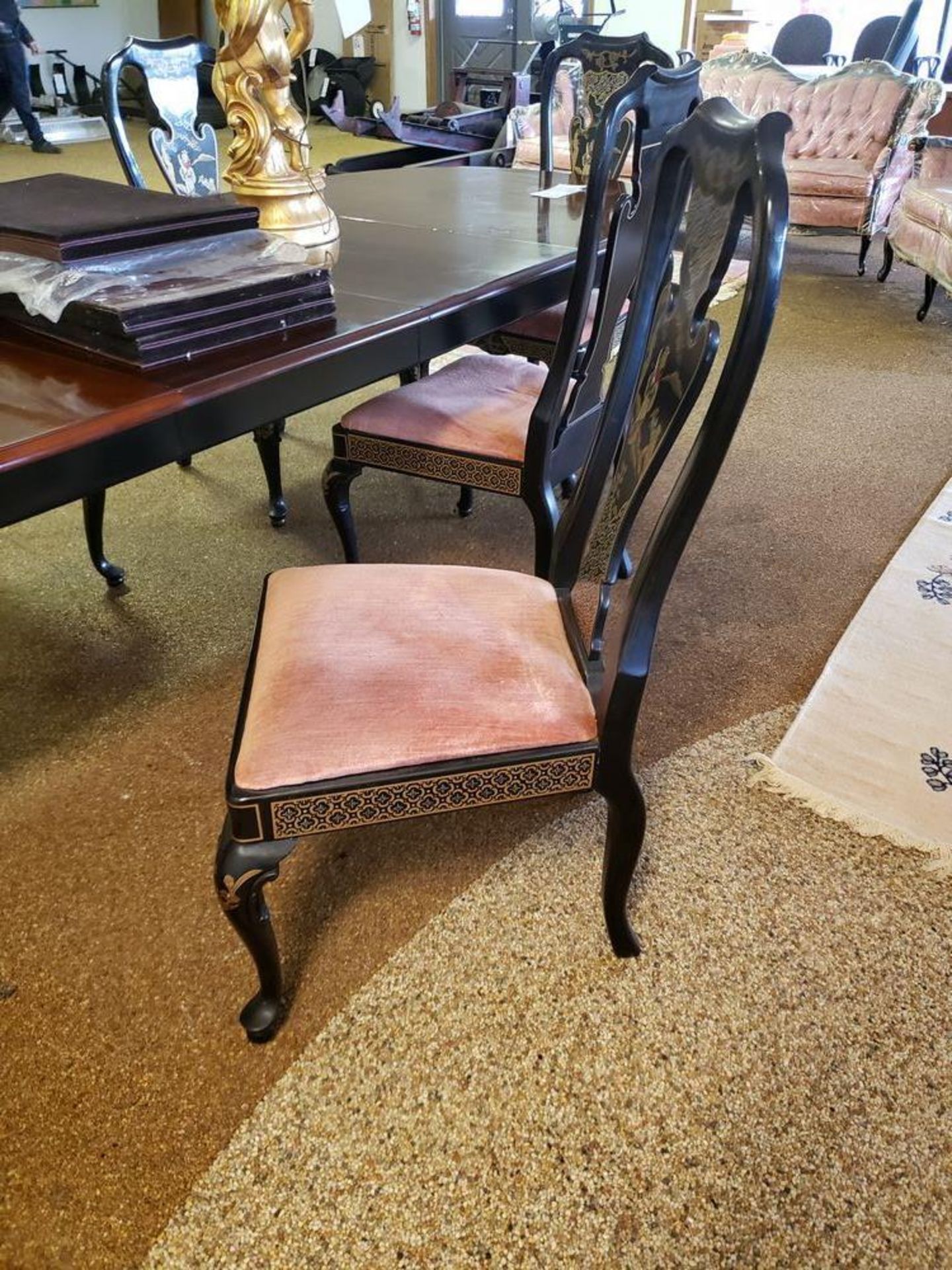 DINING ROOM TABLE WITH 6 ORIENTAL STYLE CHAIRS. TABLE MEASURES 8'11" X 43-1/2" - Image 4 of 8