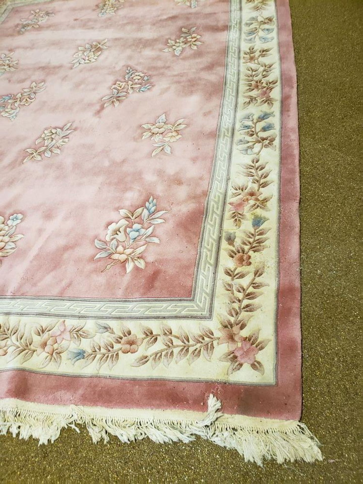 PINK ORIENTAL AREA RUG 12'5" X 8'9" - Image 2 of 3