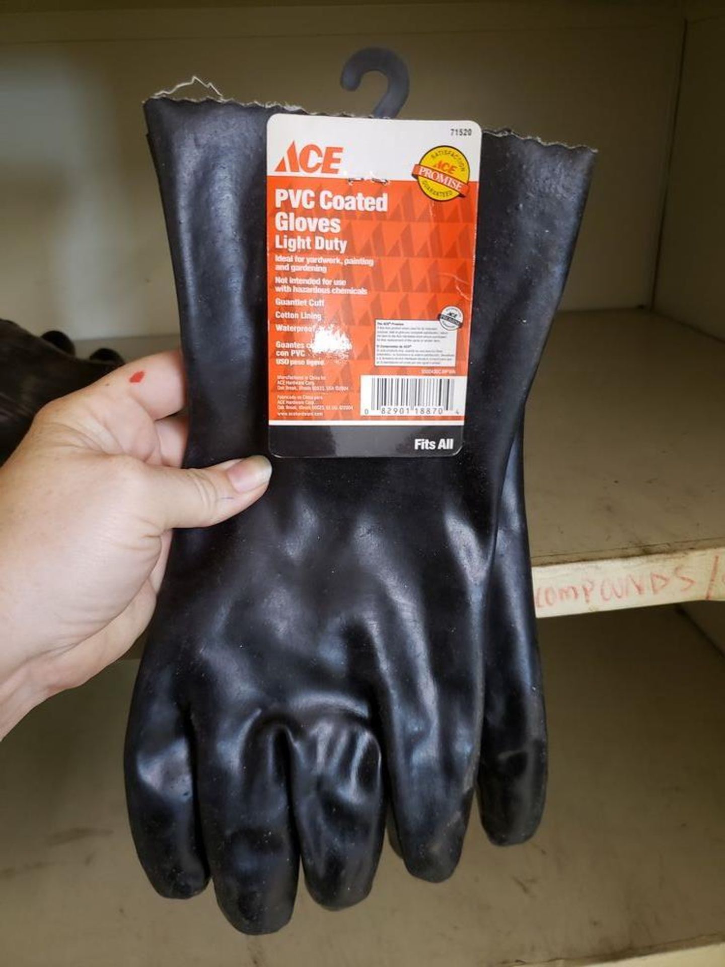 LOT OF RUBBER GLOVES - Image 4 of 4