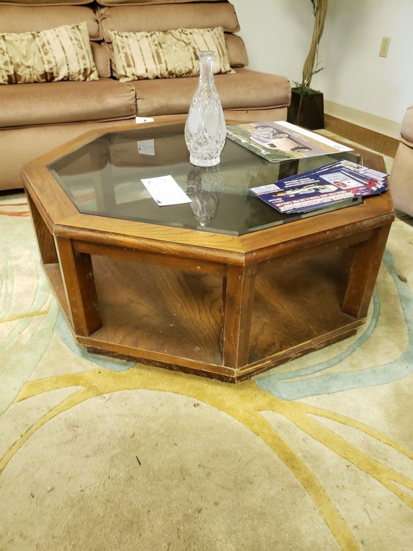 38" OCTAGON COFFEE TABLE - Image 2 of 2