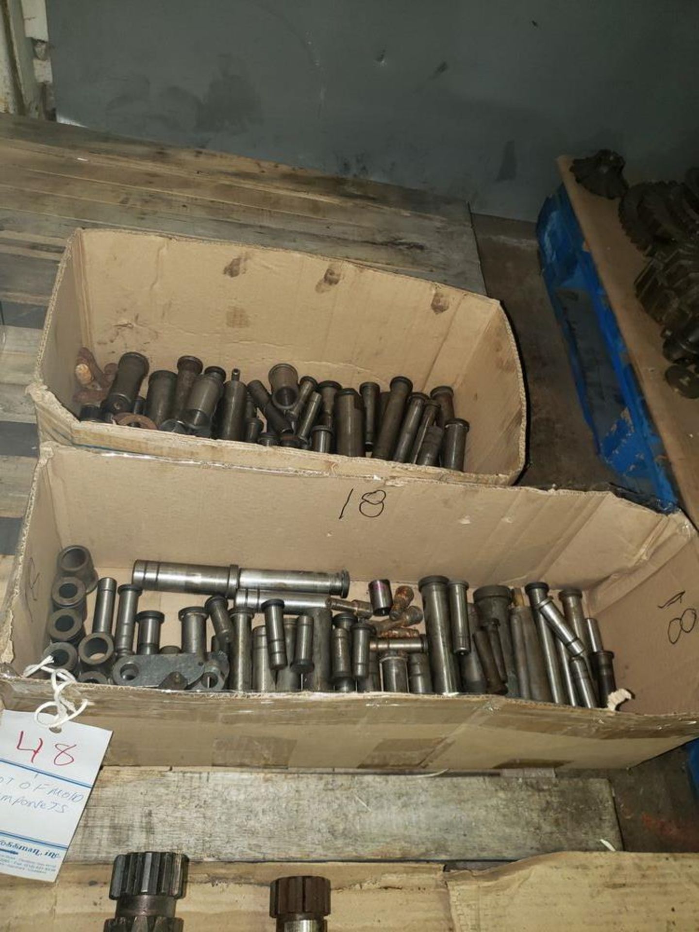 LOT OF MOLD COMPONENTS
