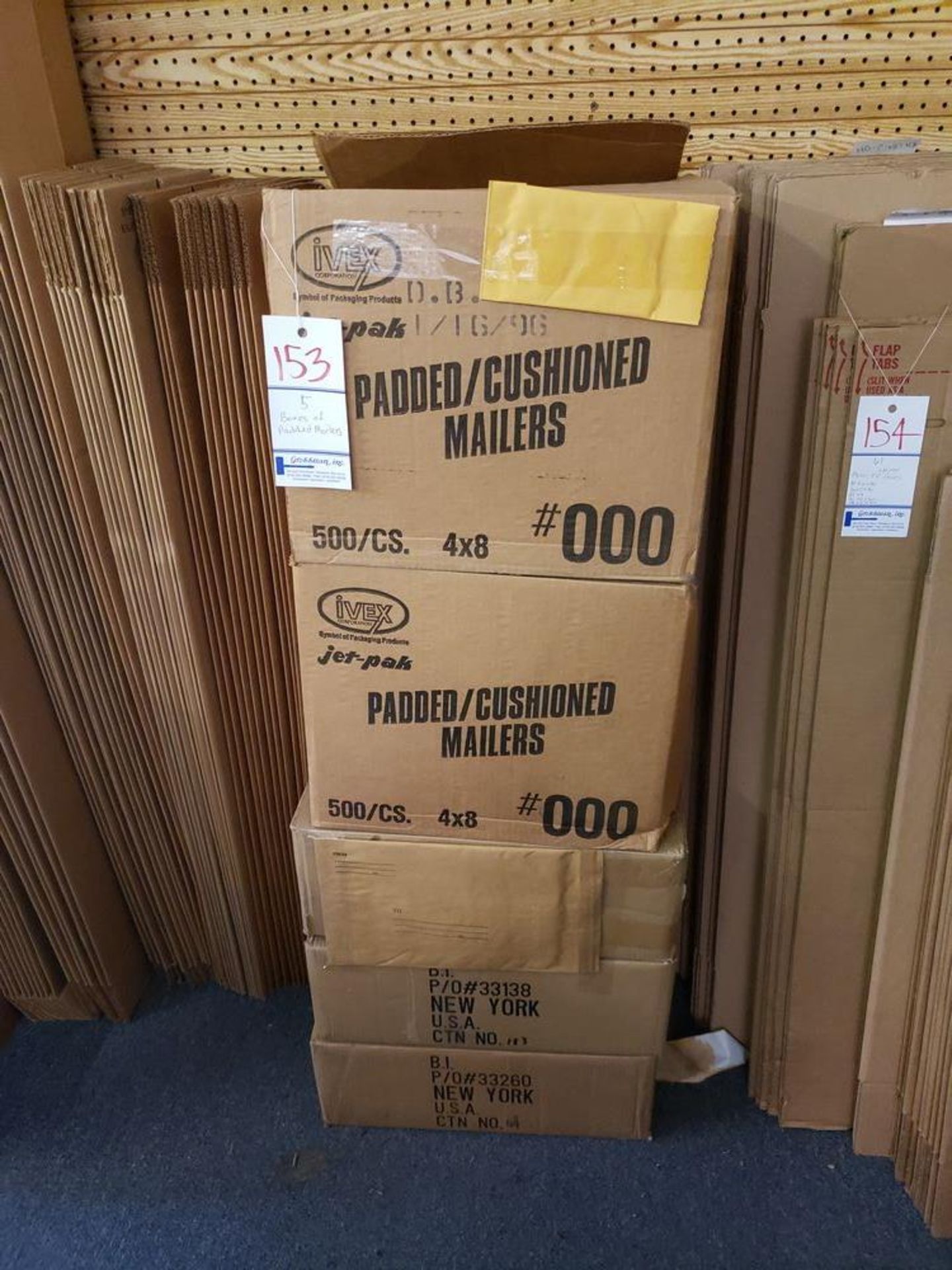 BOXES OF PADDED MAILERS (Note: Your bid is multiplied by the quantity)