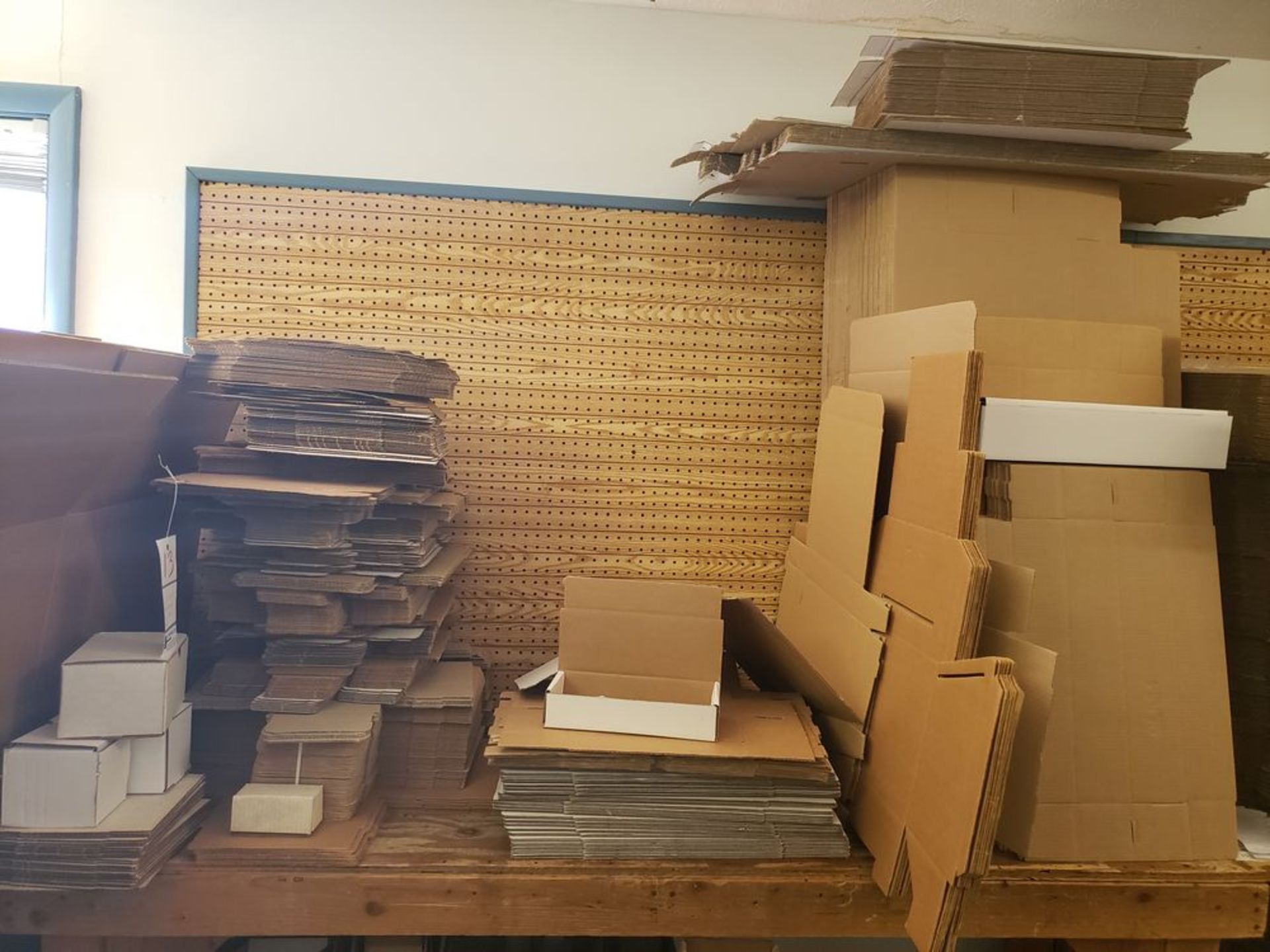 LOT OF DIECUT FOLDED BOXES