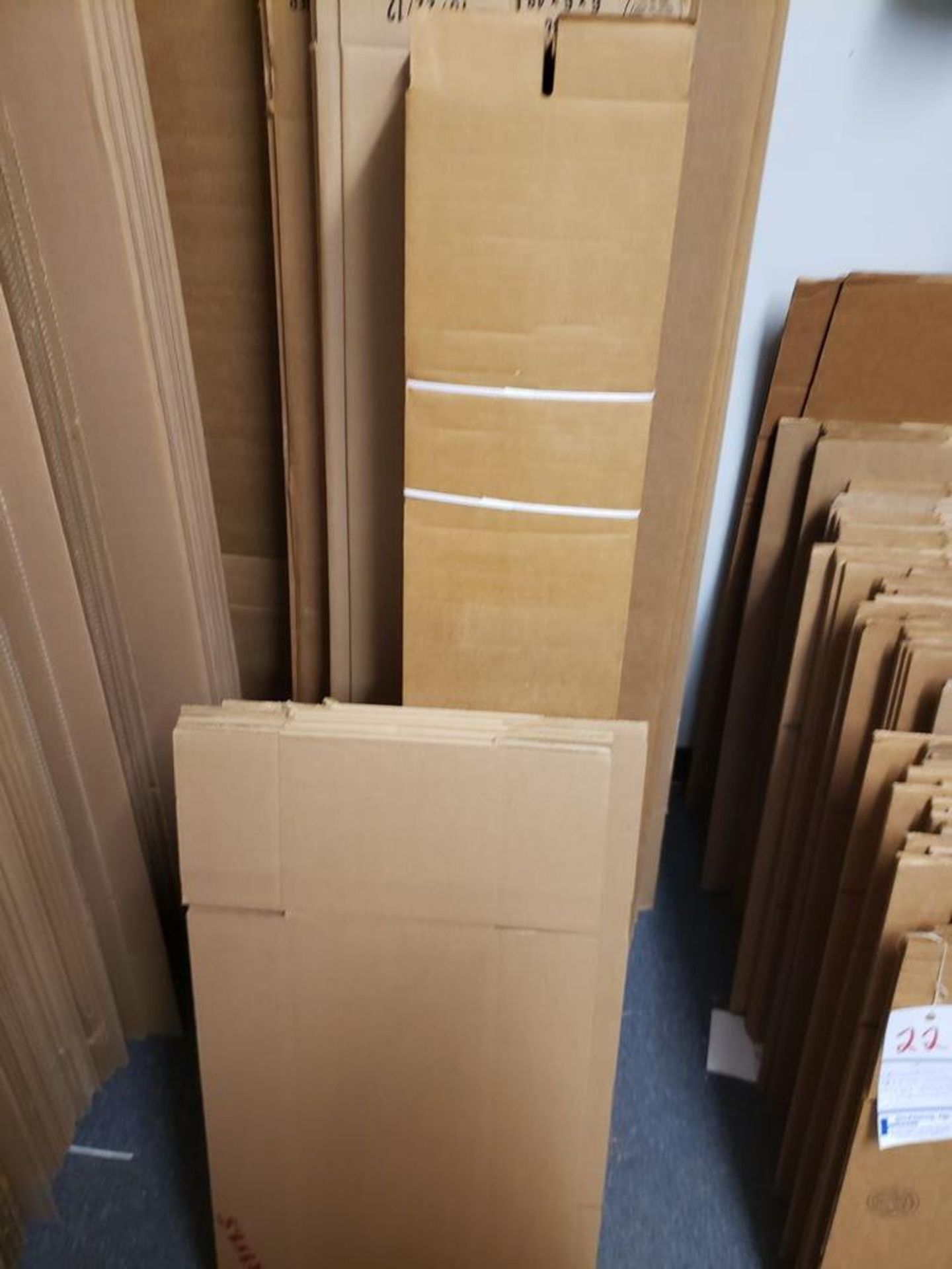 ASSORTED CORRUGATED BOXES (Note: Your bid is multiplied by the quantity) - Image 4 of 5