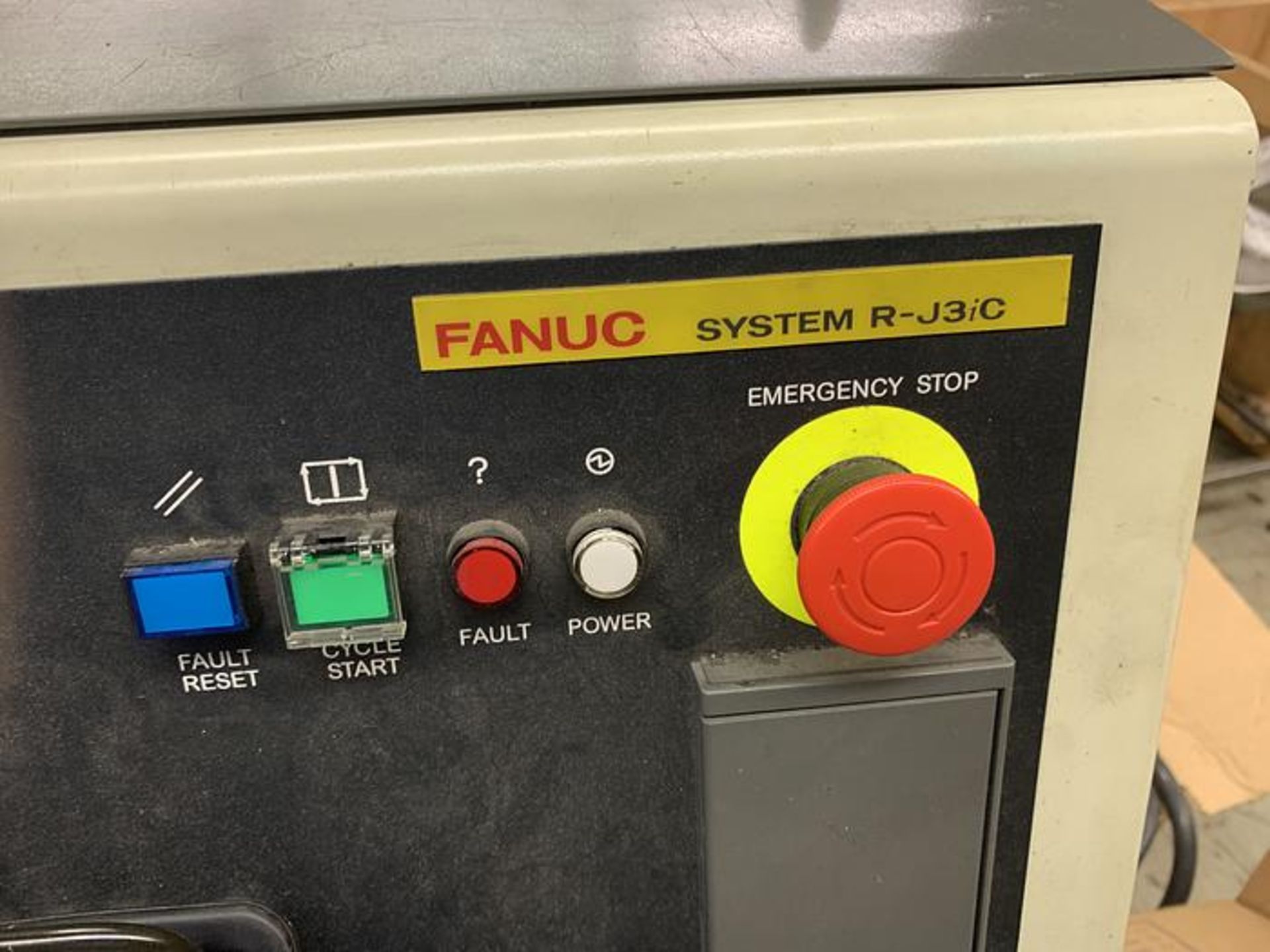 FANUC M16iB/10L WITH RJ3iC (R30iA) CONTROLLER, TEACH & CABLES, YEAR 2006, SN 80306, - Image 9 of 17