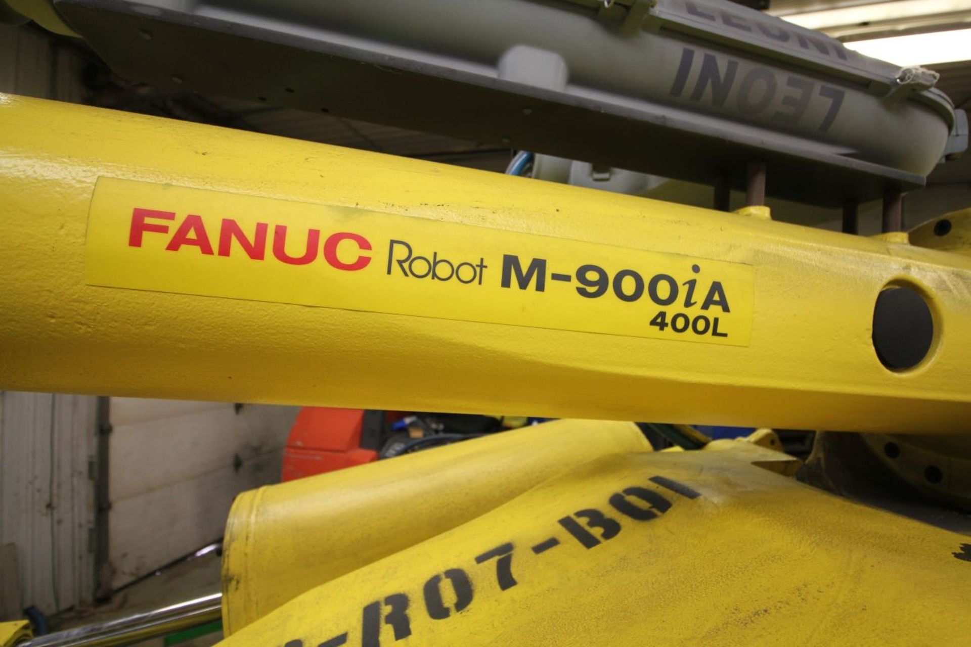 FANUC ROBOT M900iA/400L WITH R-30iA CONTROL, TEACH & CABLES, YEAR 2011, SN 113430 - Image 3 of 8