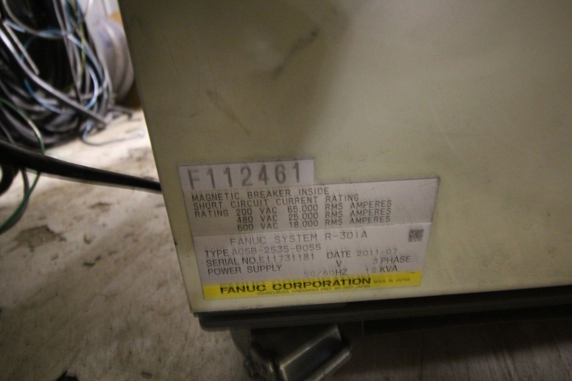 FANUC ROBOT R2000IB/210F WITH R-30iA CONTROLS, TEACH & CABLES, YEAR 2011, SN 112461 - Image 8 of 9