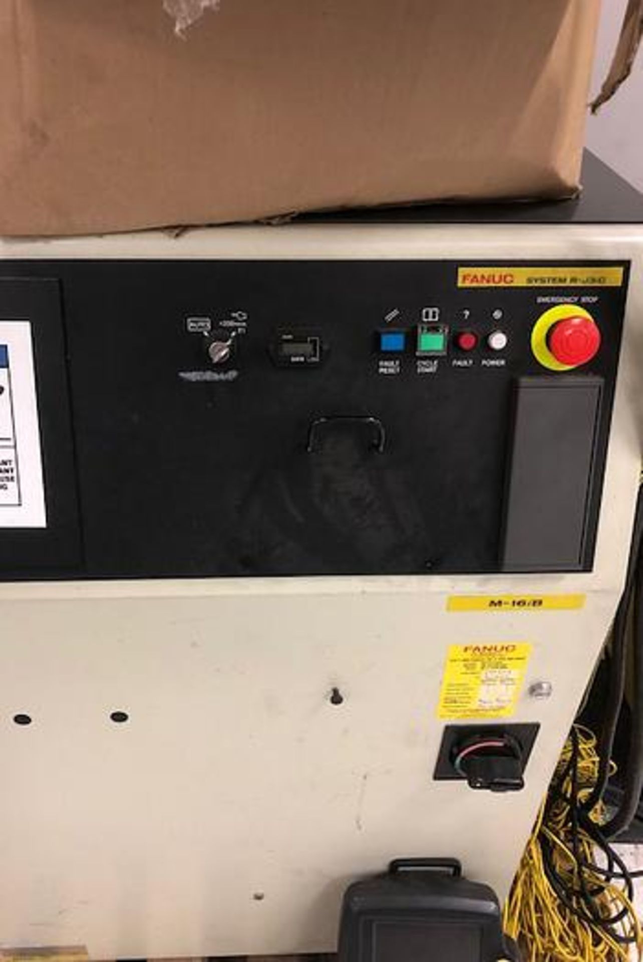 FANUC M16iB/10L WITH RJ3iC (R30iA) CONTROLLER, TEACH & CABLES, YEAR 2006, SN 80306, - Image 8 of 17