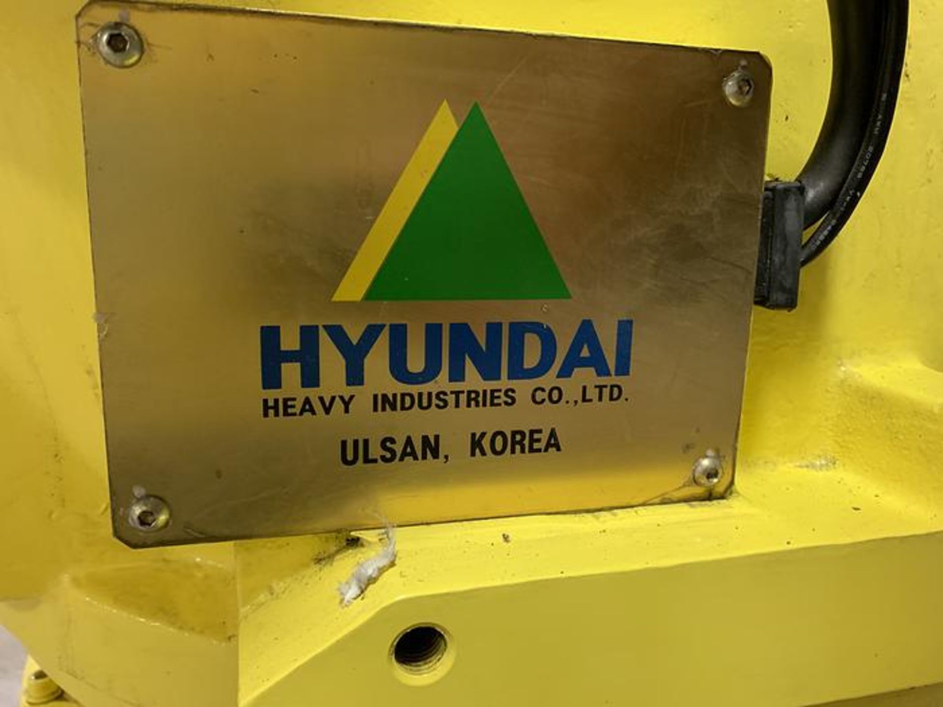 HYUNDIA ROBOT MODEL HX400 400KG X 2573MM H REACH WITH Hi5-N80U CONTR, YEAR 2012, SN HB35-054-572 - Image 5 of 25