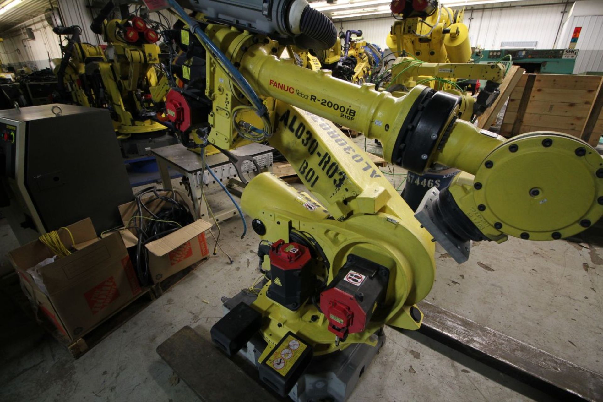 FANUC ROBOT R2000IB/210F WITH R-30iA CONTROLS, TEACH & CABLES, YEAR 2011, SN 112461