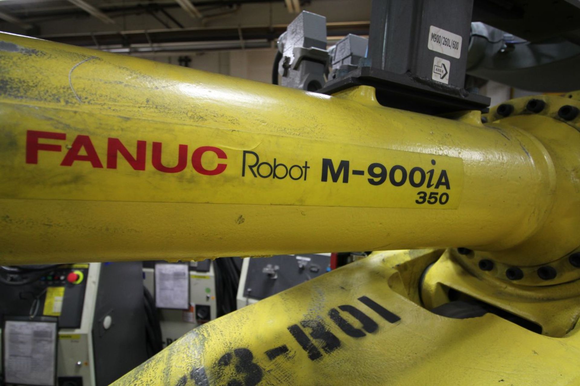 FANUC M900iA/350 WITH R-30iA CONTROL, TEACH & CABLES, AUTO SCREW GUN ATTACH.YEAR 2011, SN 111704 - Image 3 of 10