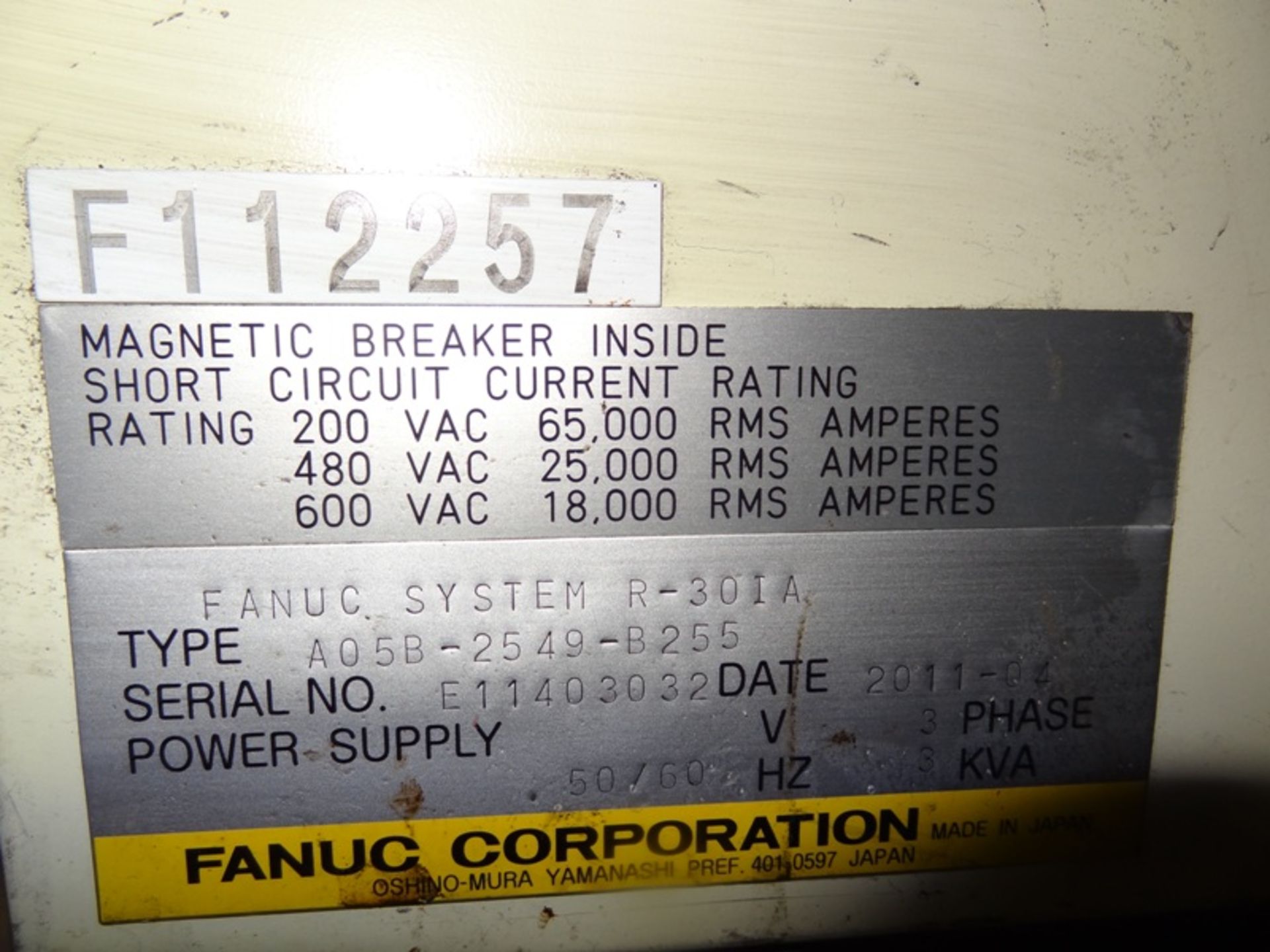 FANUC ROBOT ARCMATE 120iC/10L WITH R-30iA CONTROL, TEACH & CABLES, YEAR 2011, SN 112257 - Image 17 of 19