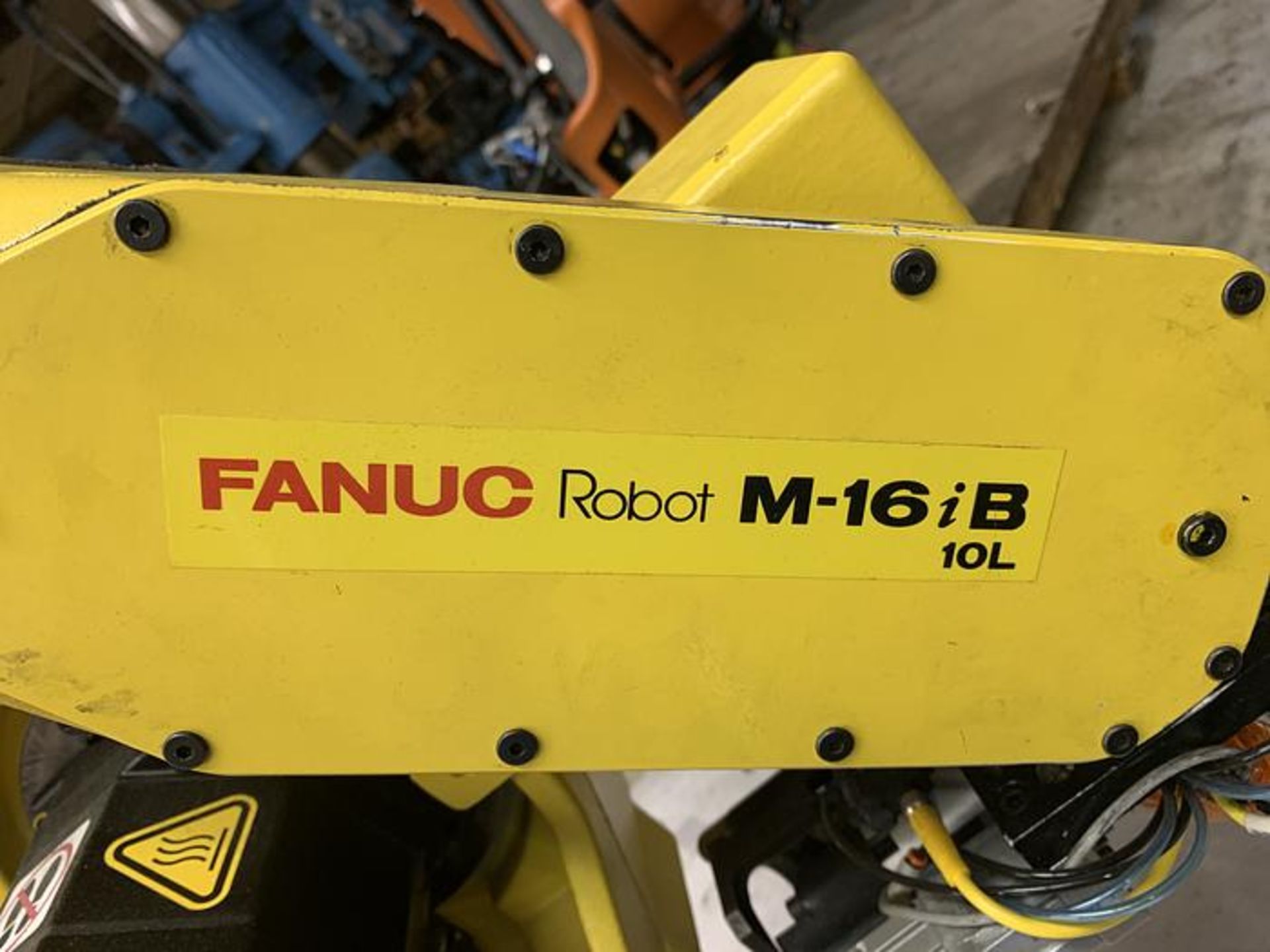 FANUC M16iB/10L WITH RJ3iC (R30iA) CONTROLLER, TEACH & CABLES, YEAR 2006, SN 80306, - Image 4 of 17