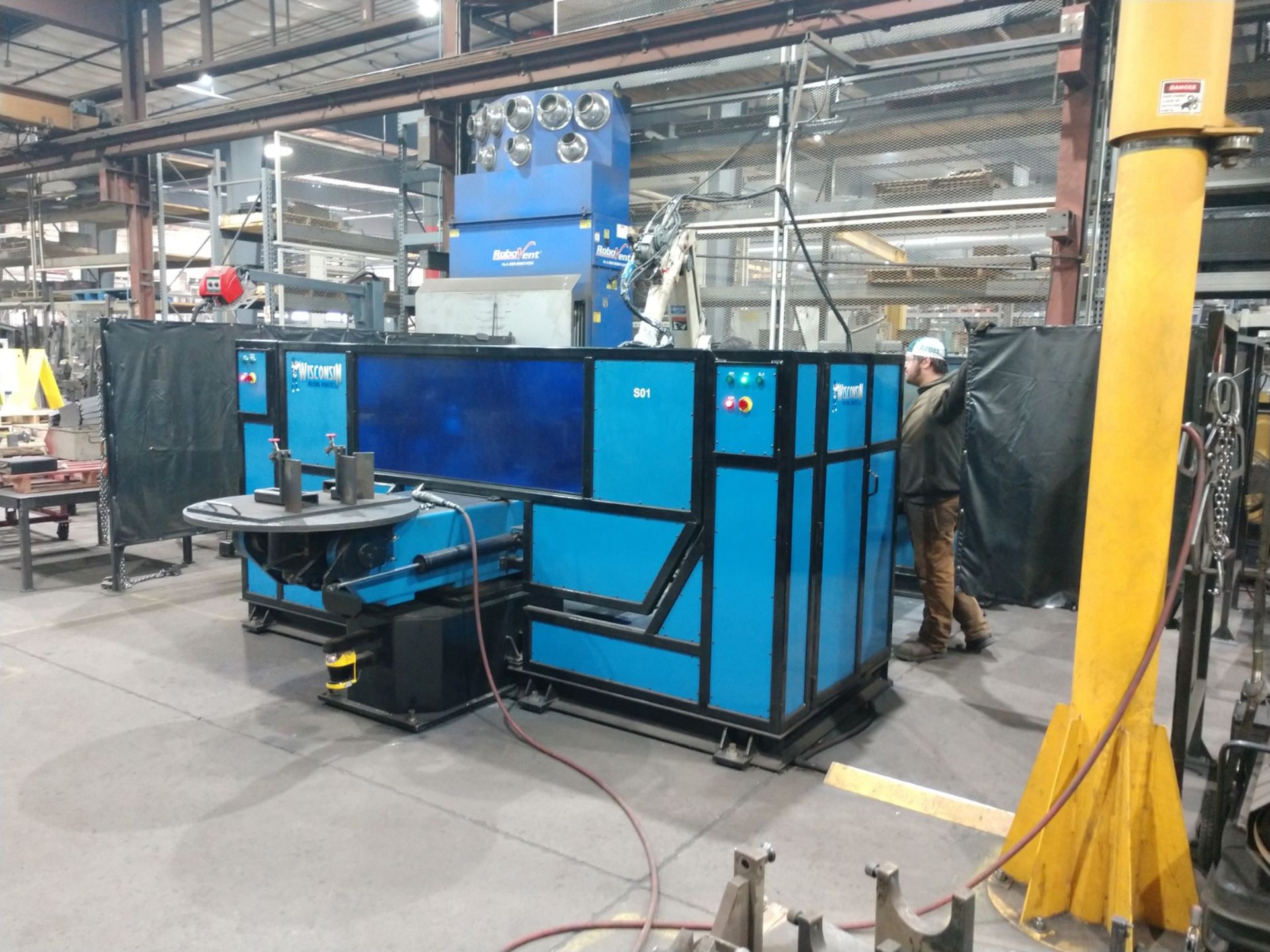 OTC WELDING CELL A/B TILT & ROTATE TABLES & TWO HEADSTOCK/TAILSTOCK WORK STATIONS INSTALLED 2016 - Image 3 of 16