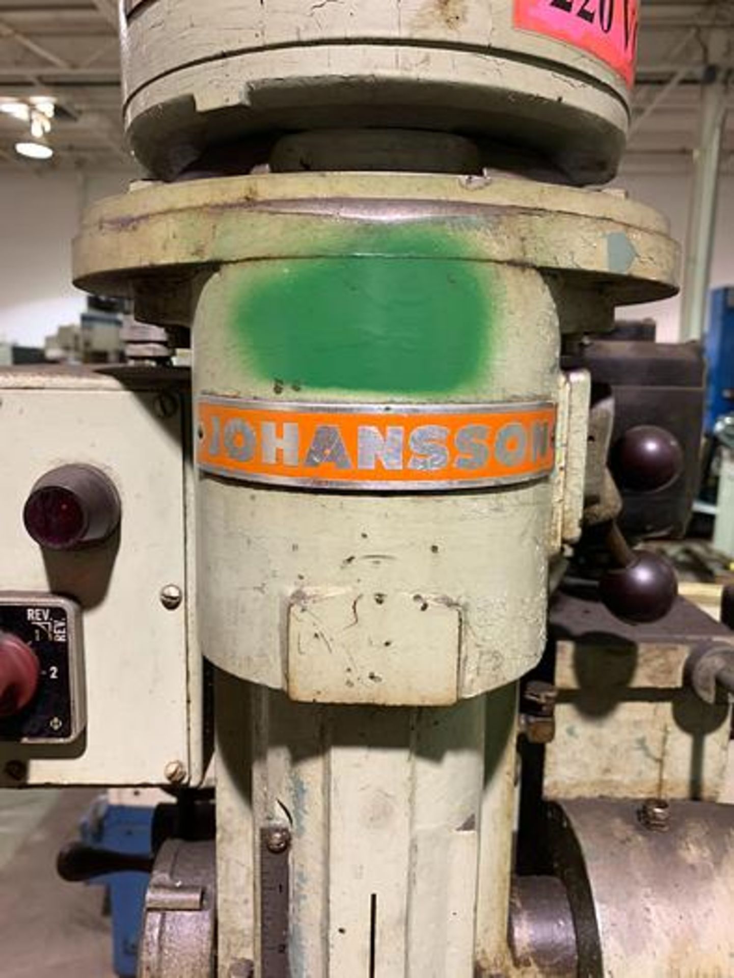 JOHANSSON FLOOR STANDING JACK KNIFE GEARED HEAD POWER FEED SINGLE SPINDLE DRILL, SN 42121 - Image 3 of 11