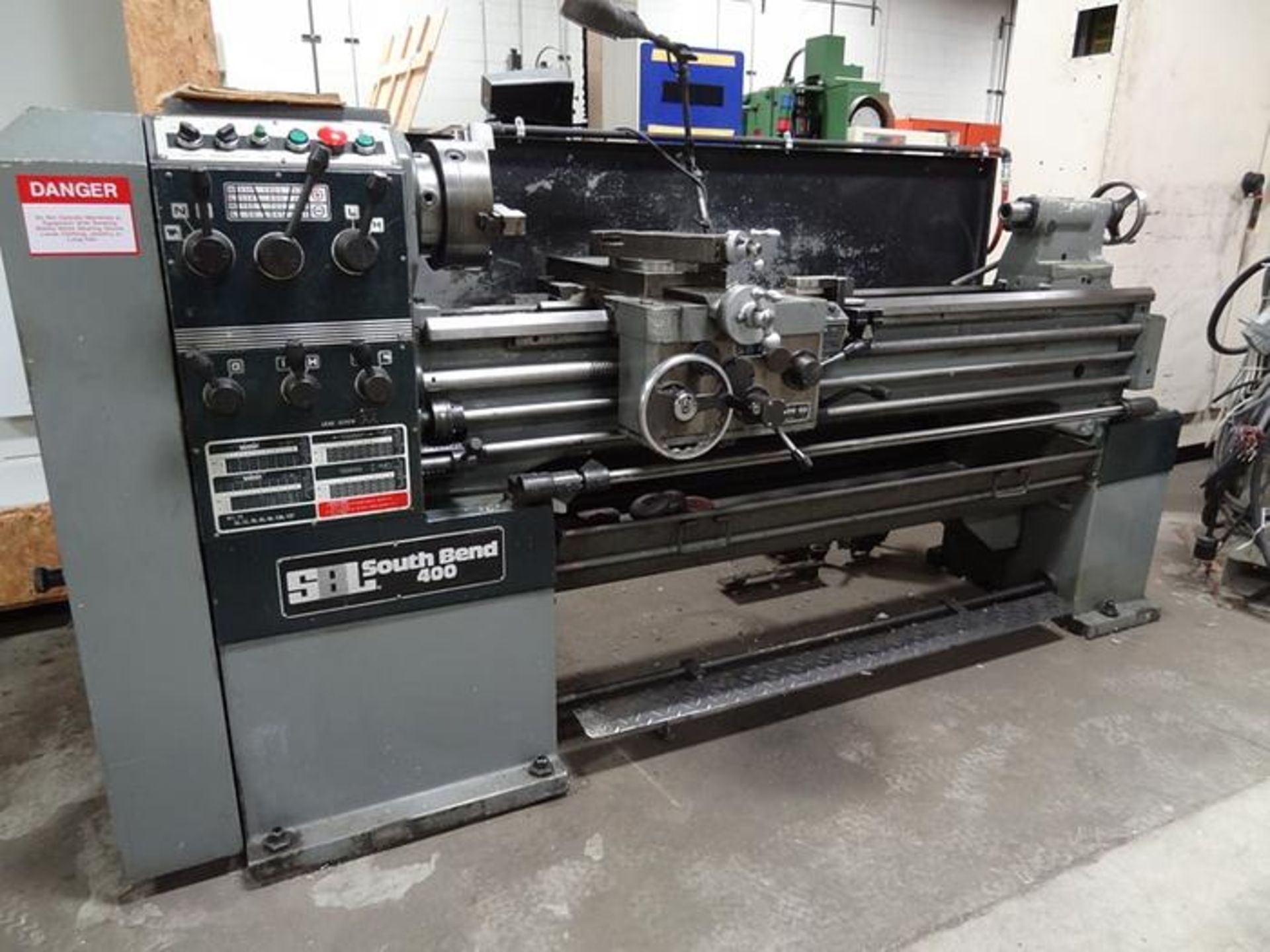 SOUTH BEND 16" X 60" MODEL 400 ENGINE LATHE, SN 120010, LOCATION MI - Image 2 of 13