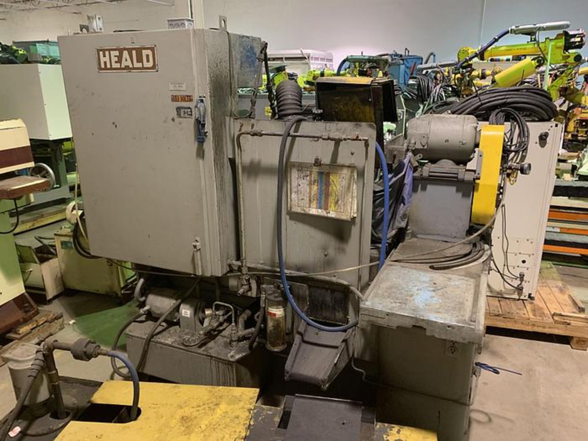 HEALD 273A UNIVERSAL TOOLROOM ID GRINDER, SN 44248, LOCATION MI, BUYER TO SHIP, LOADING FEE 200 - Image 4 of 18