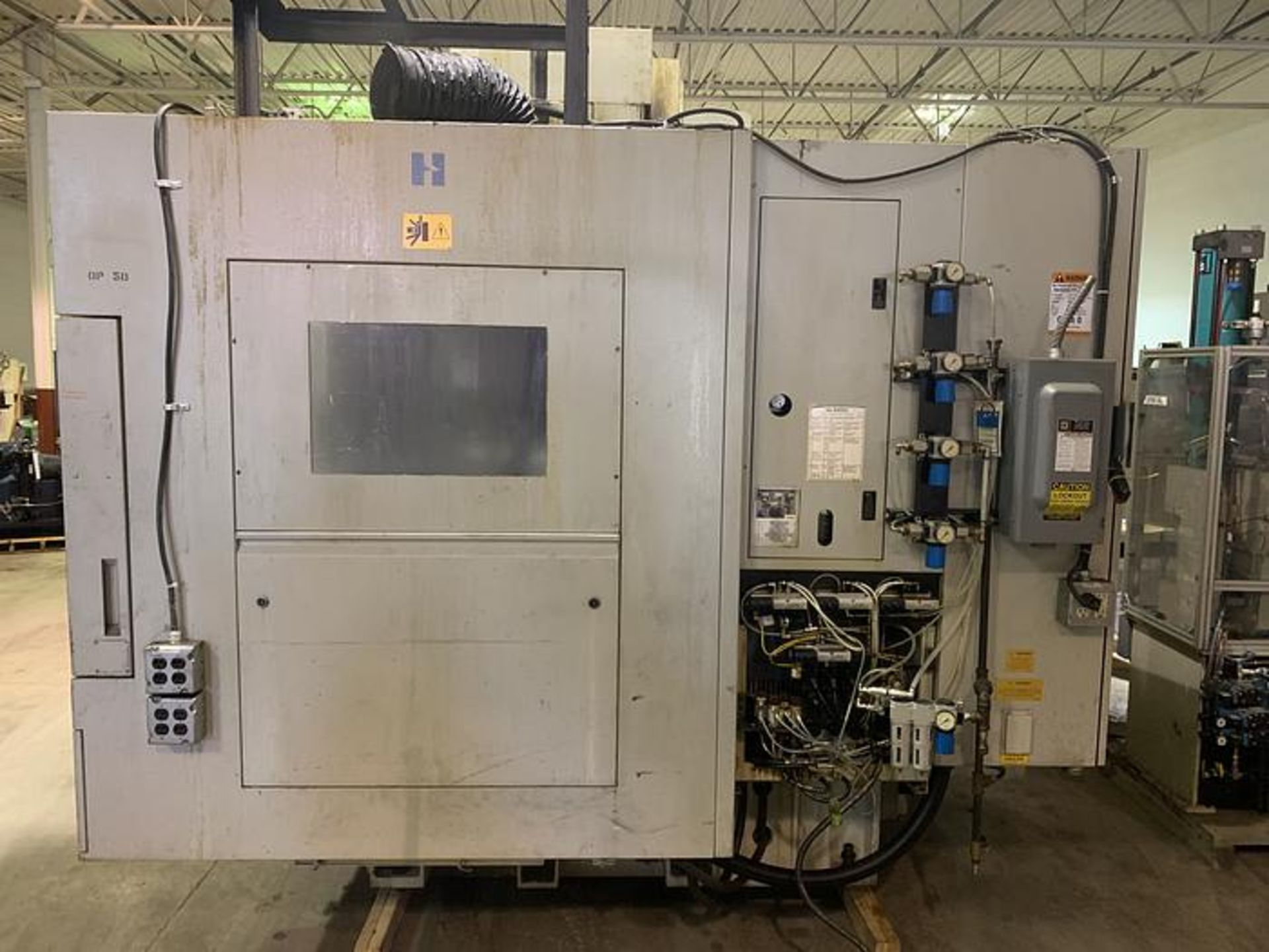 HARDINGE XR760 VMC PRODUCTION CENTER 30"X24"X24", YEAR 2010, SN XRABOA0001, LOCATION MI - Image 3 of 12