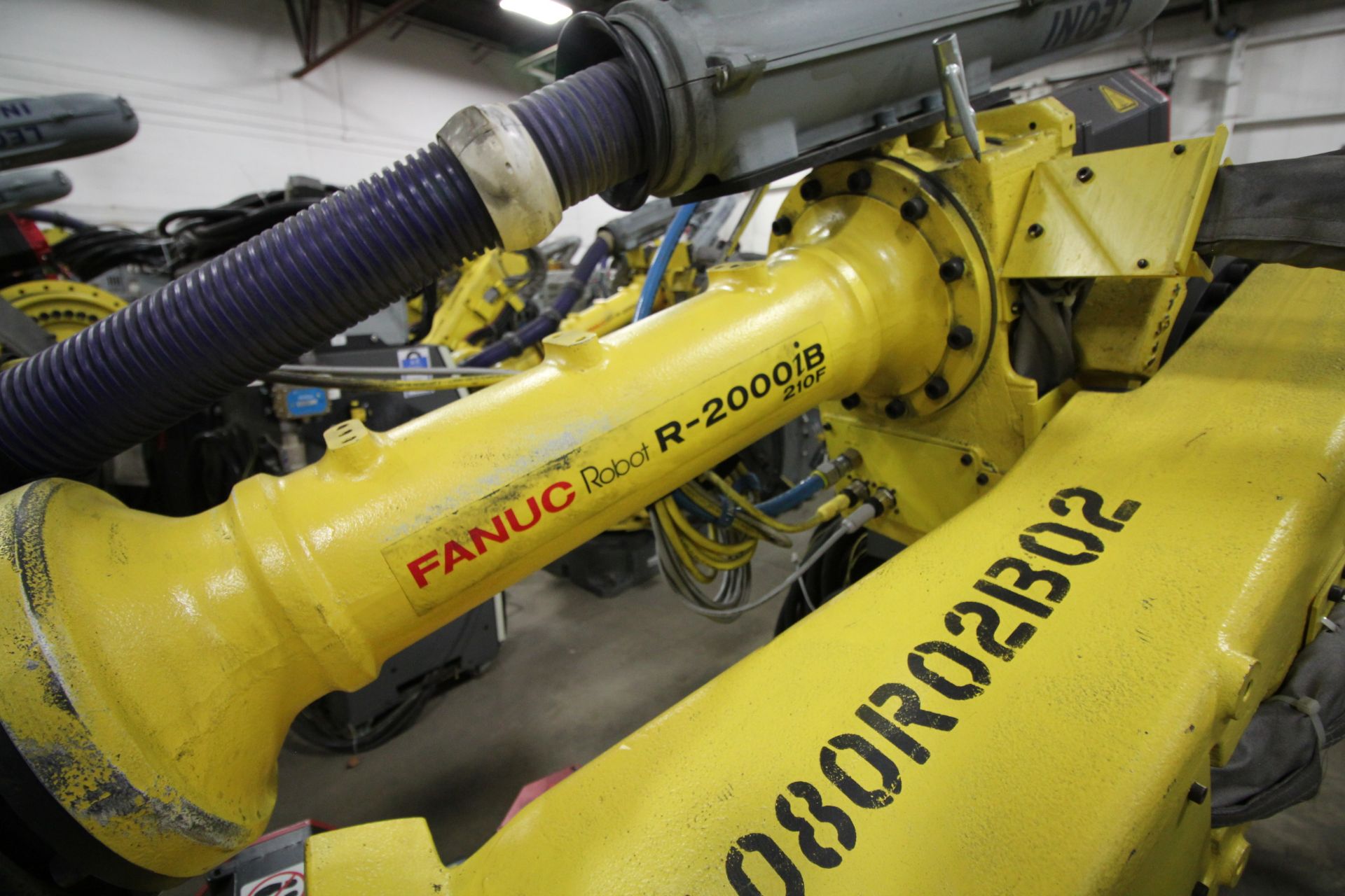FANUC ROBOT R-2000iB/210F WITH R-30iA CONTROL, CABLES & TEACH PENDANT, SN 141835, YEAR 2013 - Image 2 of 7