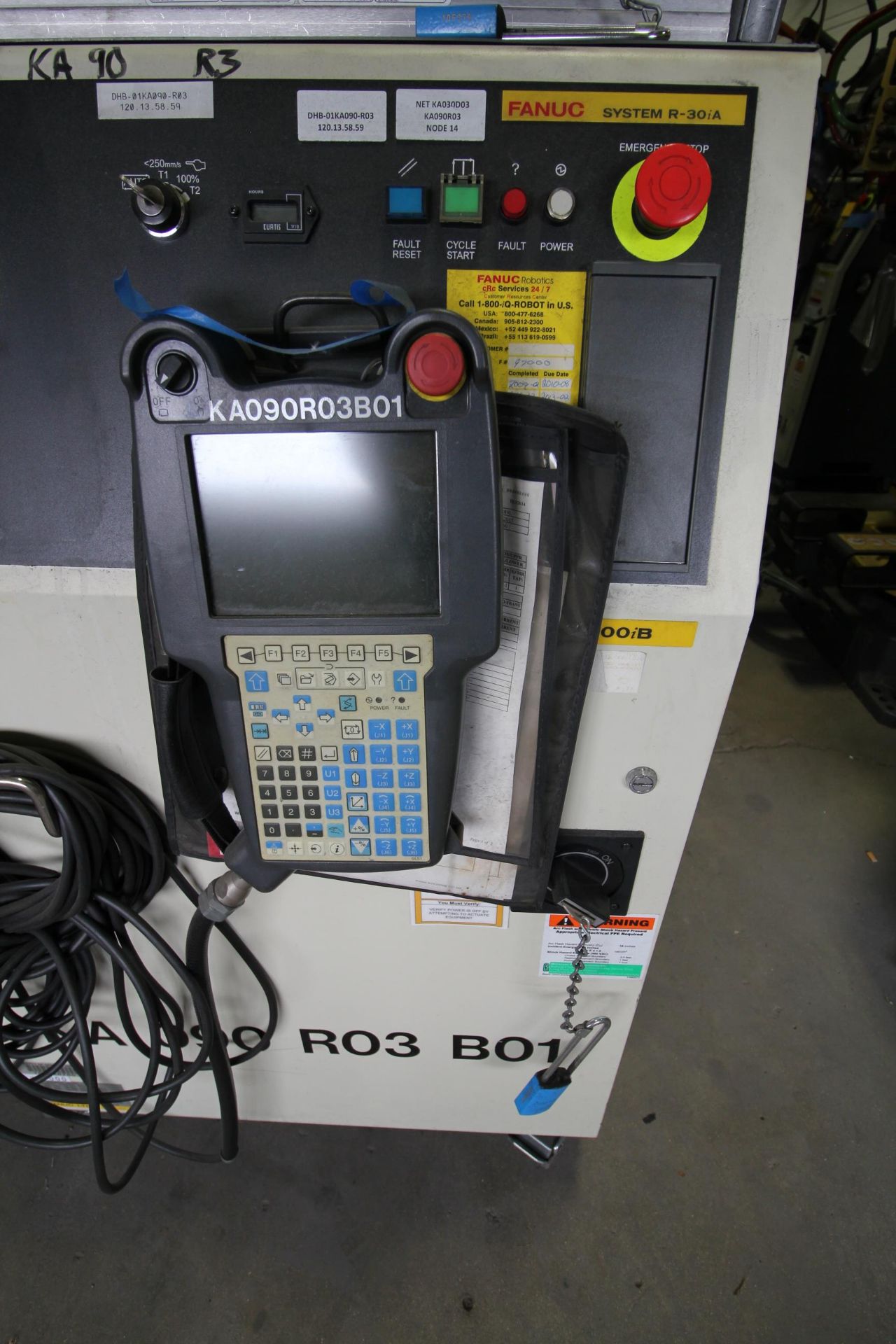FANUC ROBOT R-2000iB/210F WITH R-30iA CONTROL, CABLES & TEACH PENDANT, SN 97000, YEAR 2009, - Image 5 of 7