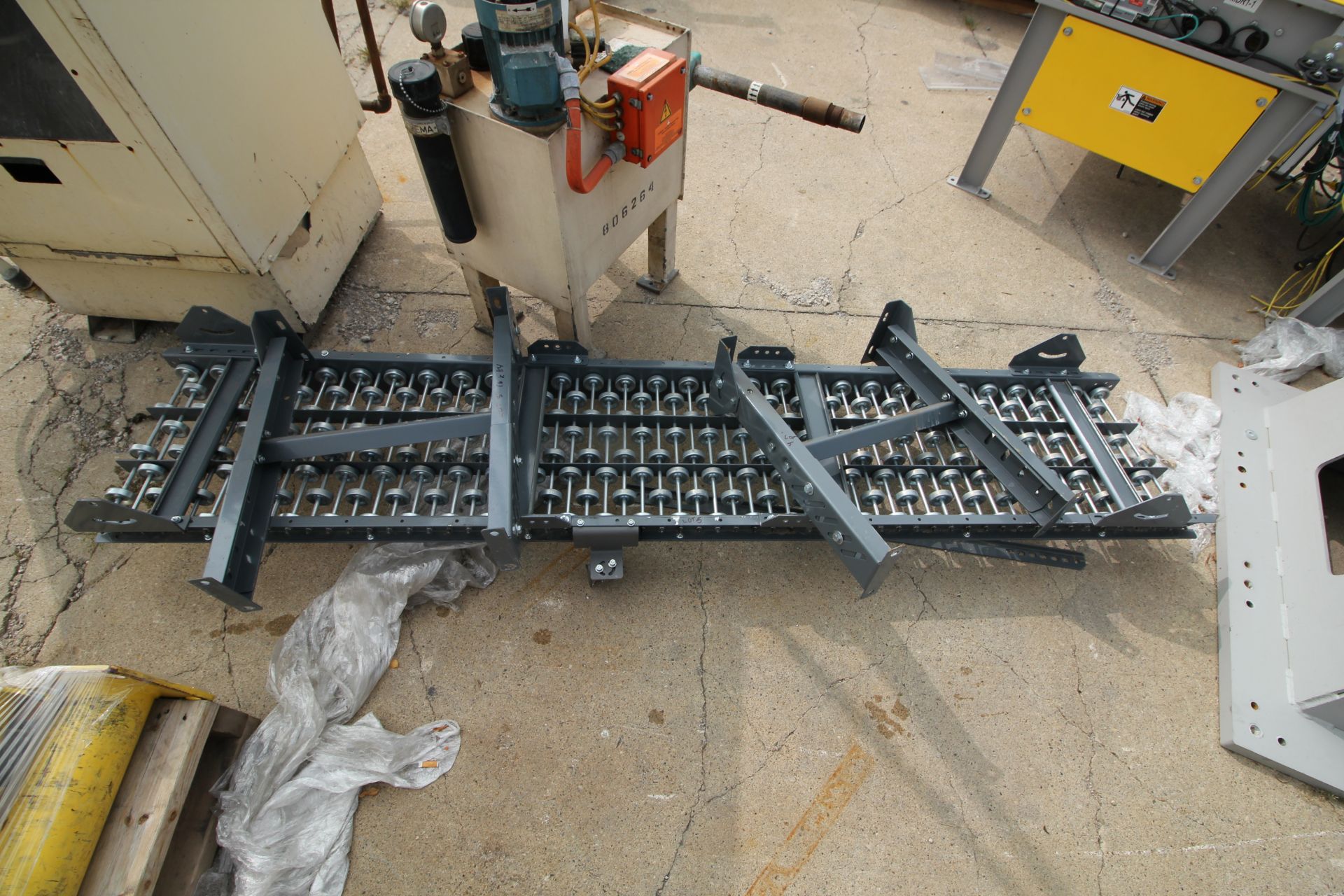 1 SECTIONS GRAVITY ROLLER CONVEYOR