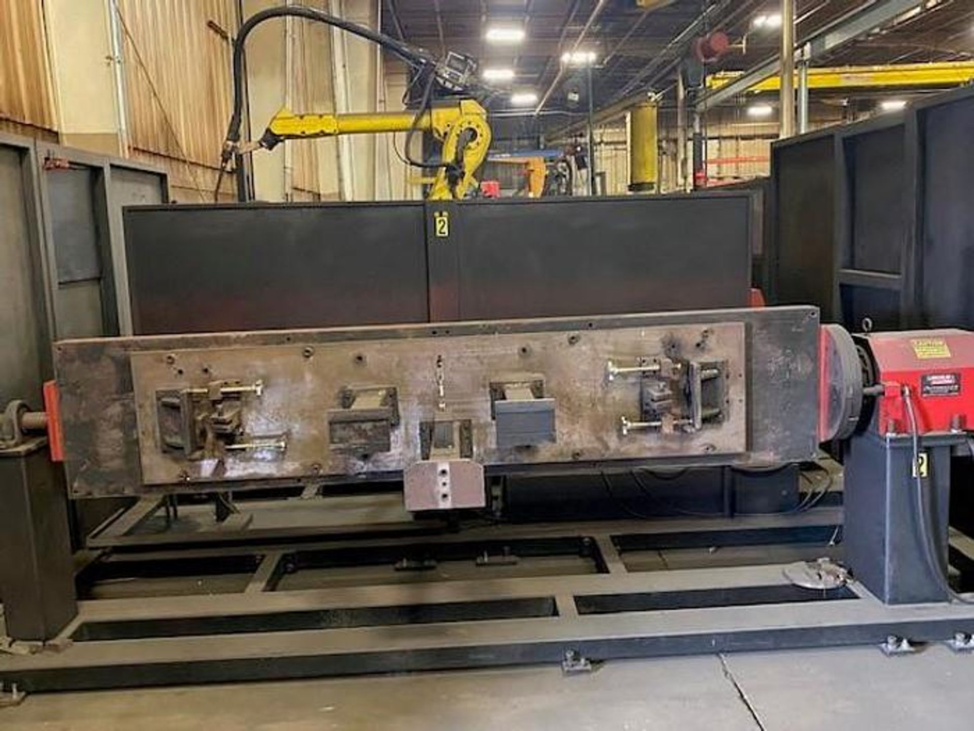 FANUC/LINCOLN DUAL TRUNION WELD CELL, FANUC ROBOT ARCMATE 120iB/10L WITH R-J3iB CONTROL - Image 6 of 11