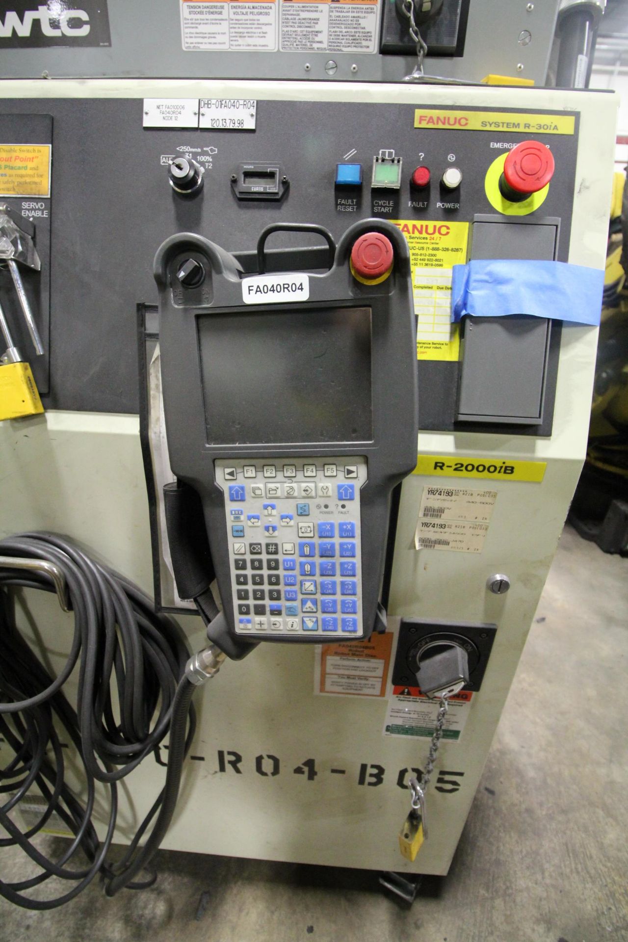 FANUC ROBOT R-2000iB/210F WITH R-30iA CONTROL, CABLES &amp; TEACH PENDANT, SN 142537, YEAR 2013 - Image 7 of 9