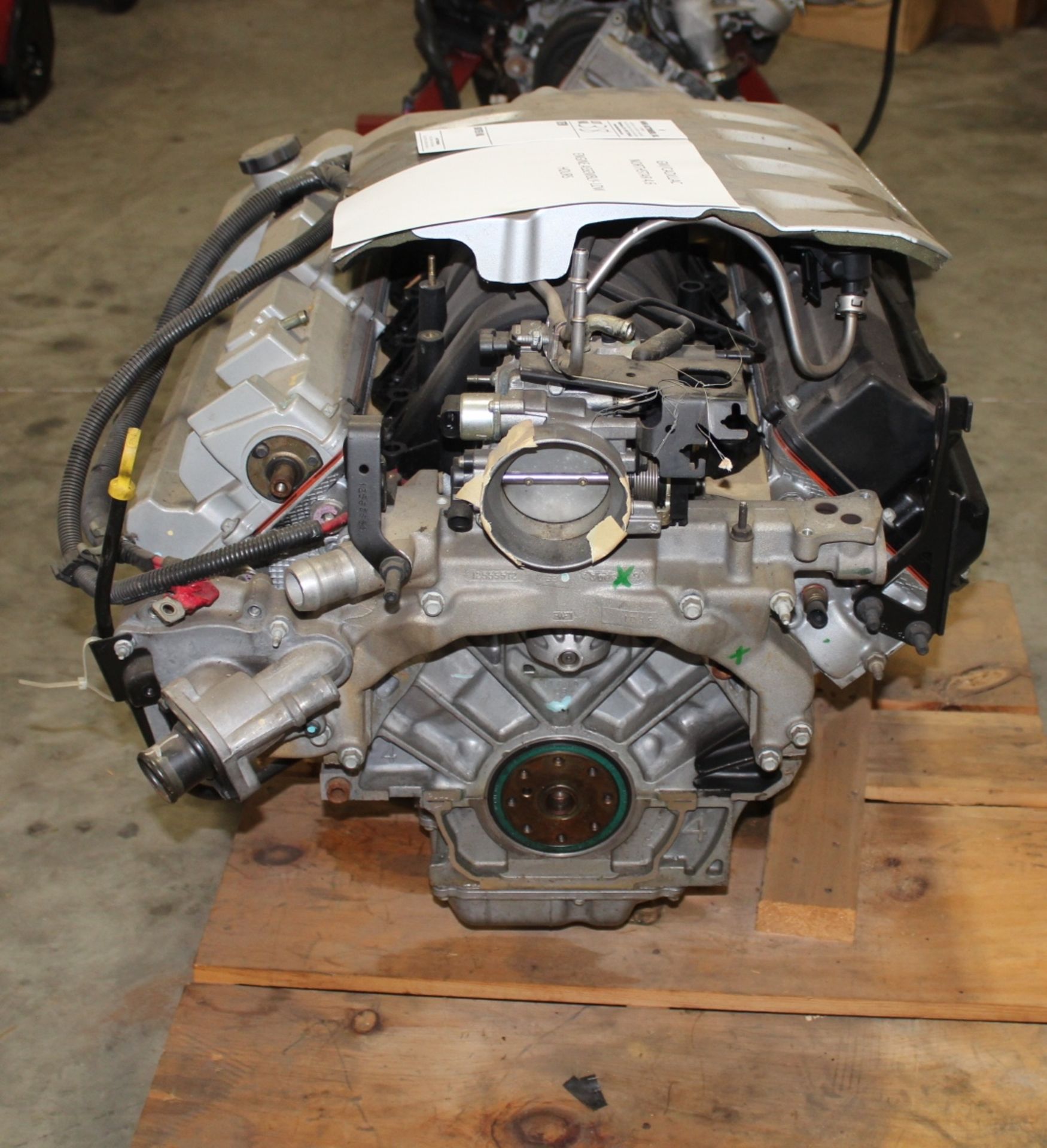 GM/Cadillac Northstar 4.6 Engine Assembly - Image 3 of 5