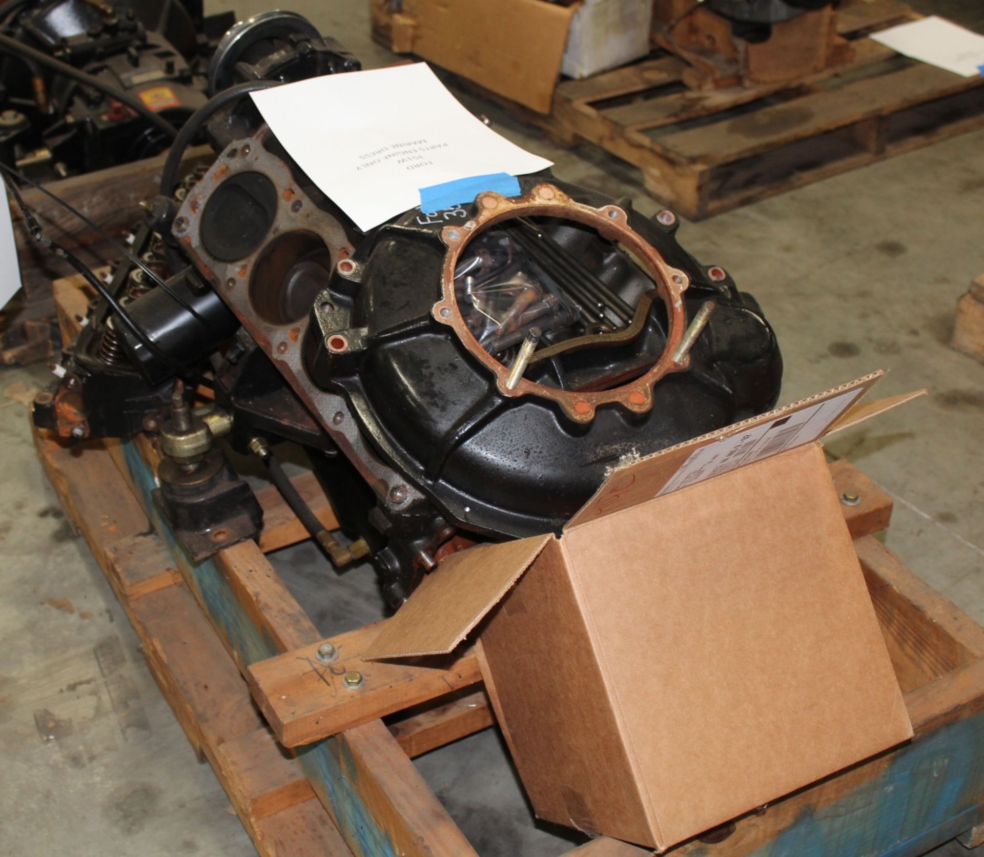 Ford 351W Engine FOR PARTS ONLY - Image 5 of 5