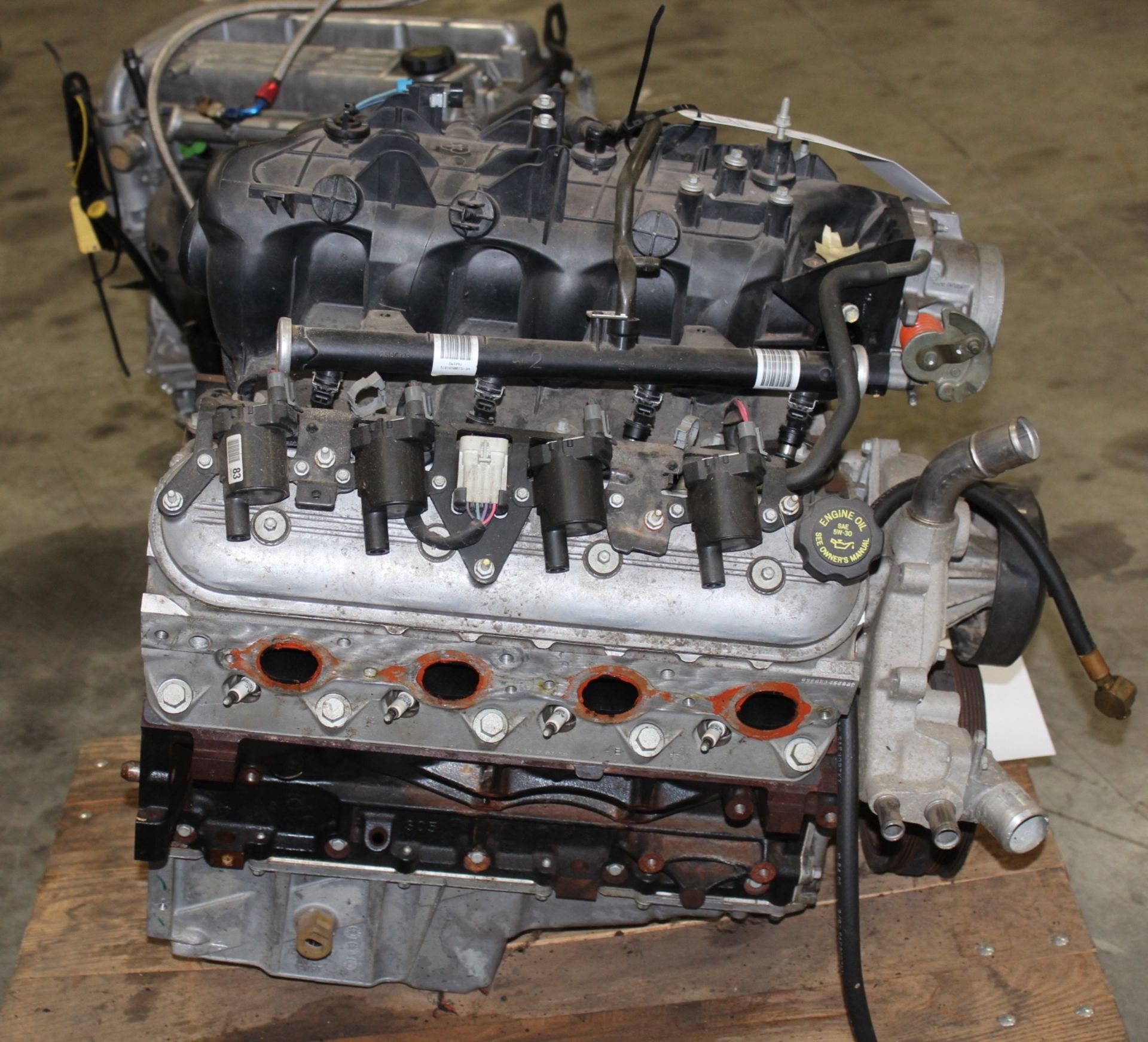 GM 5.3 Engine Assembly - Image 4 of 6