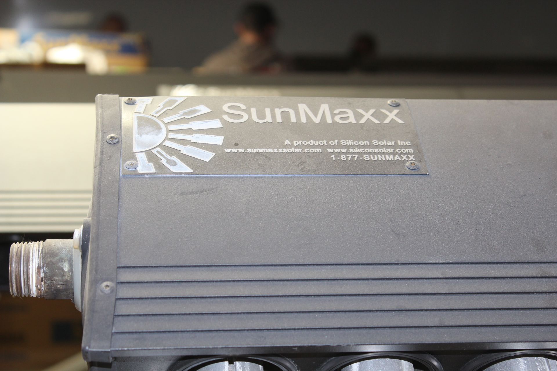 SunMaxx Evacuated Tube Solar Collectors with Extra Tubes- 11 Units Total - Image 2 of 6