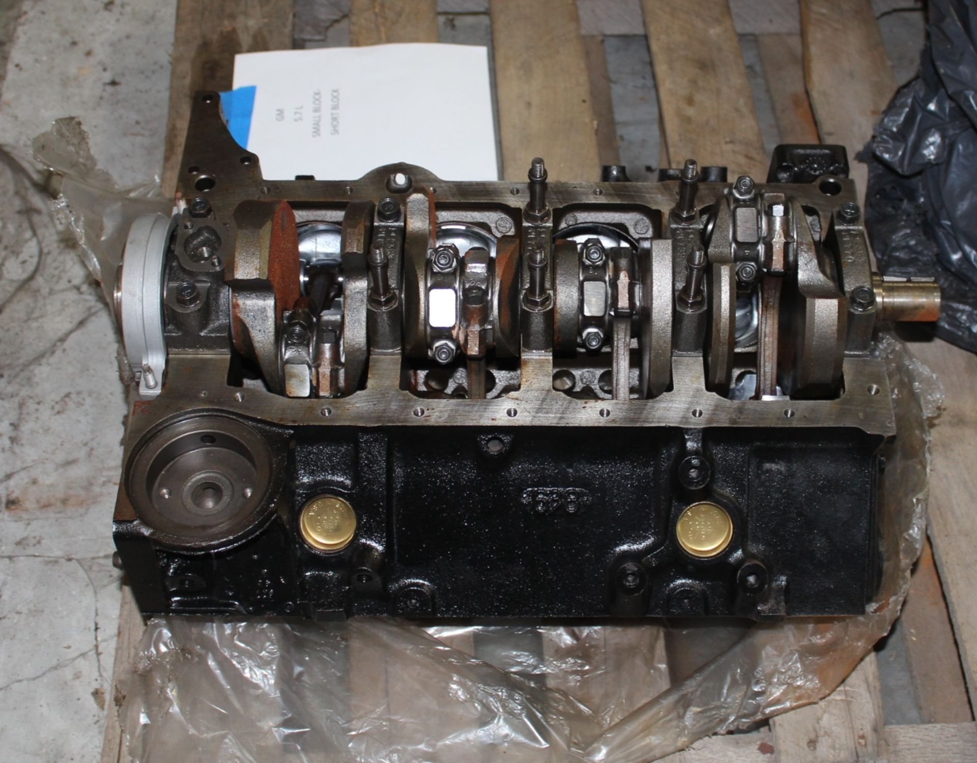 GM 5.7L Small Block - Short Block - Image 2 of 3