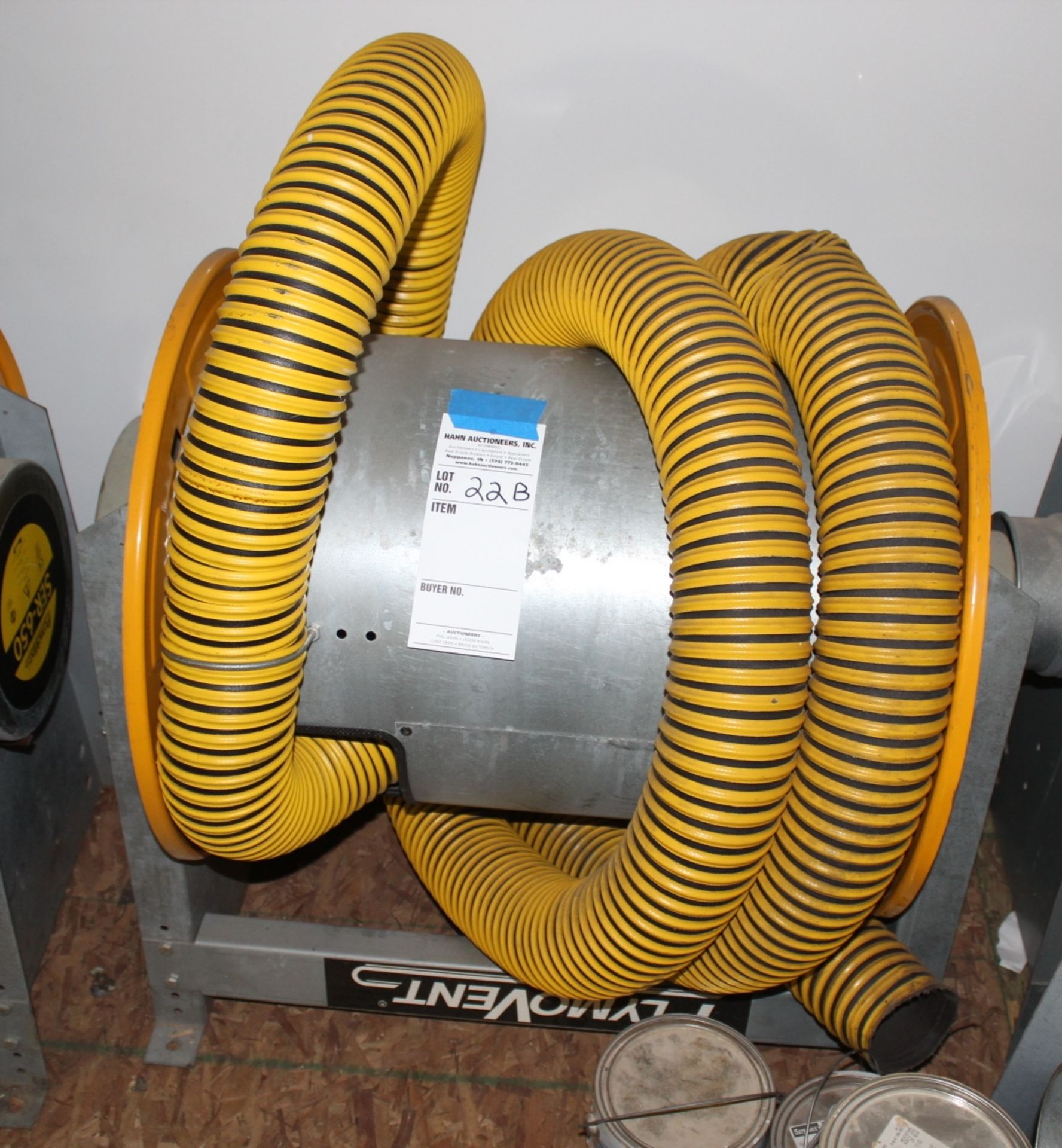 PlymoVent Hose Reel for Vehicle Exhaust System