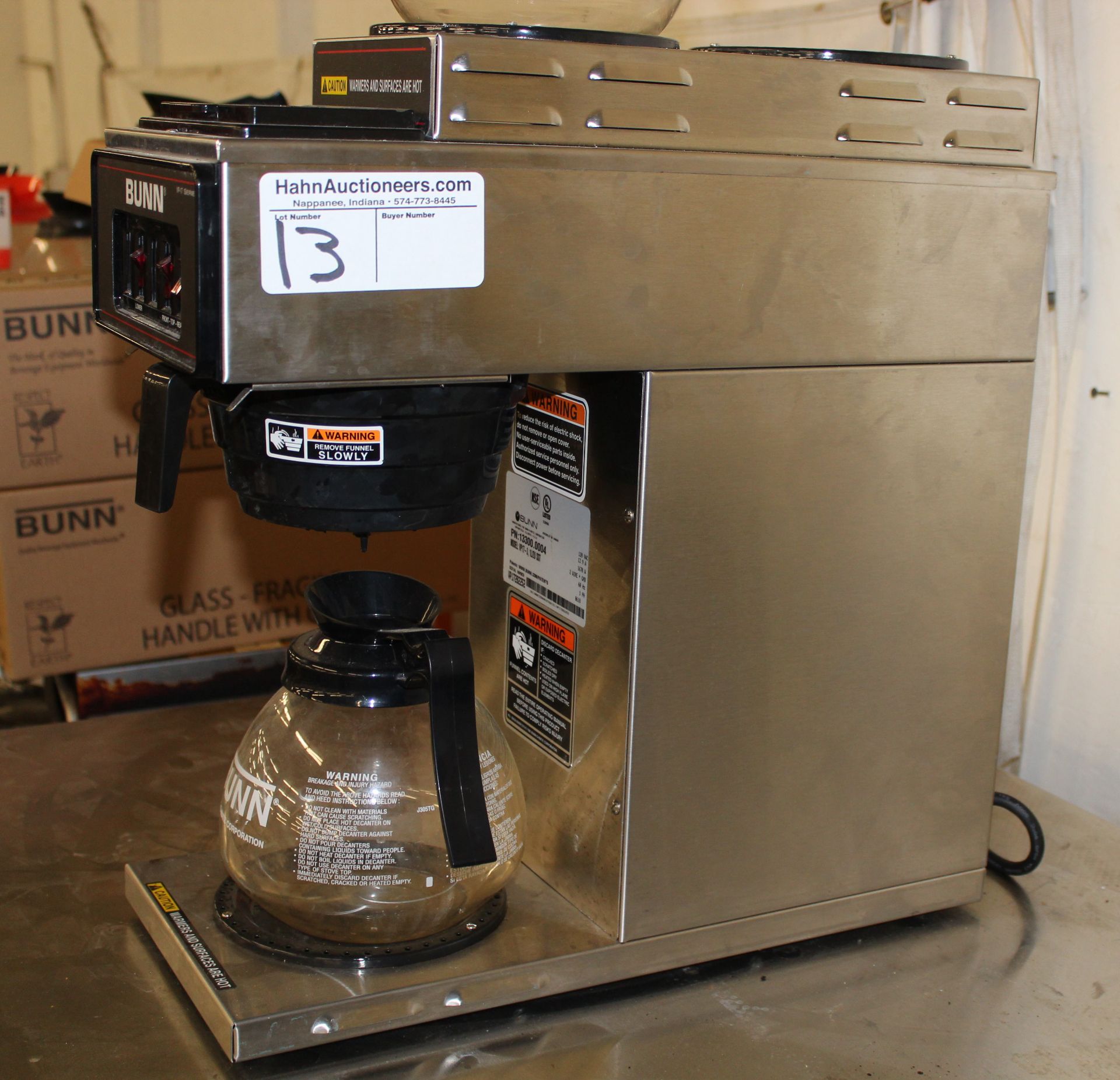 Bunn VP-17 series coffee maker - Image 2 of 3