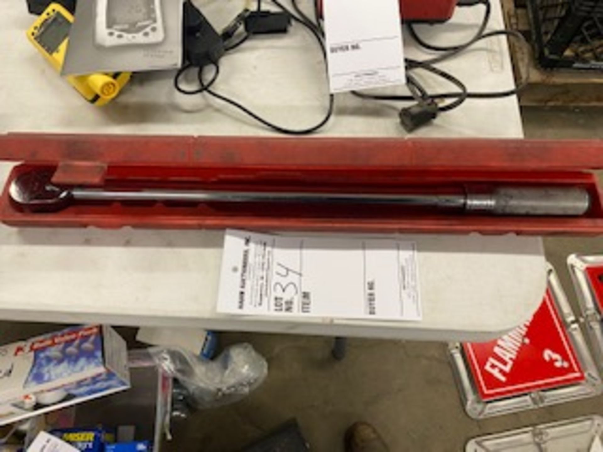 Snap-On torque wrench, with case